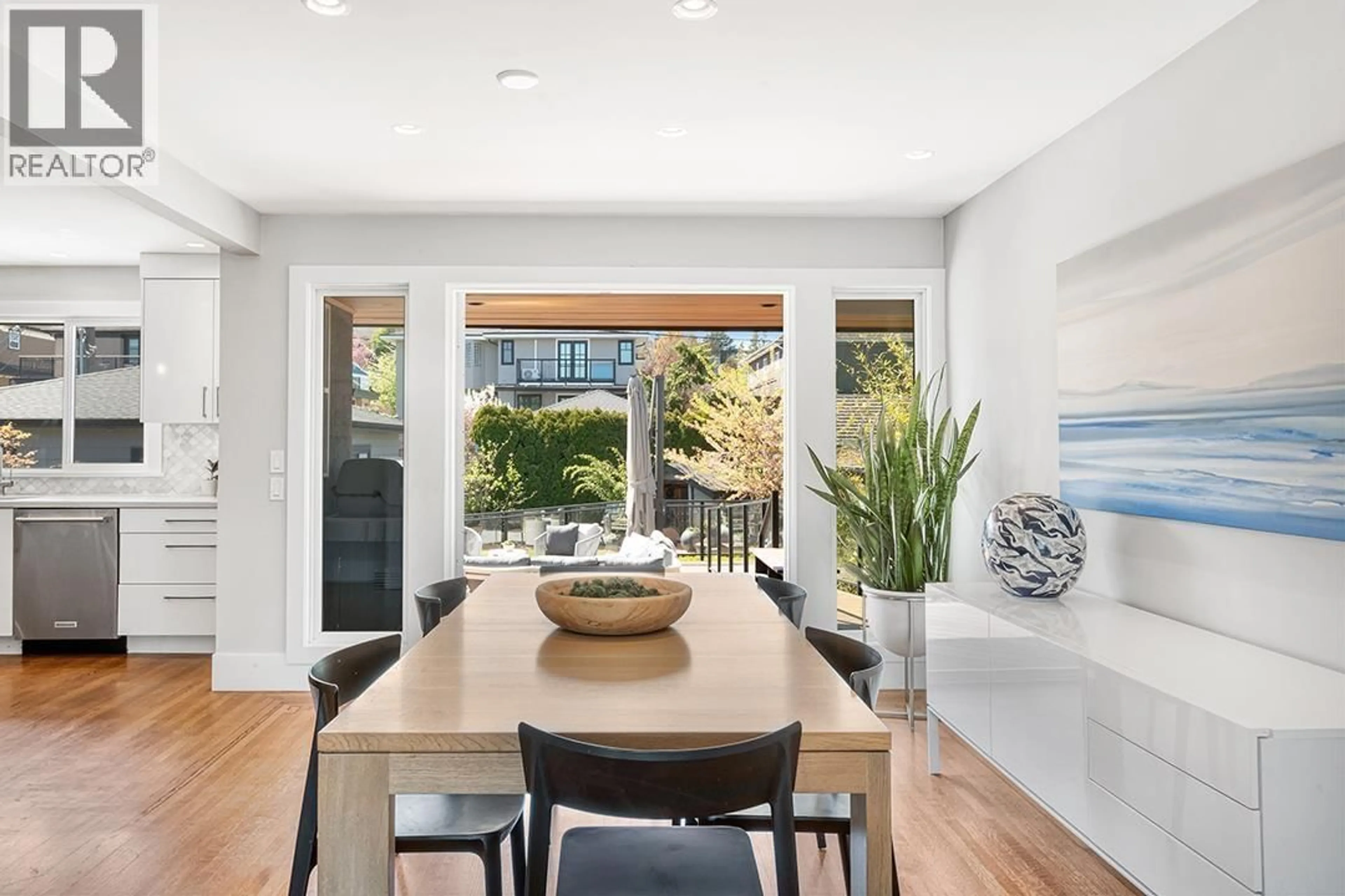Unknown for 4455 BRAKENRIDGE STREET, Vancouver British Columbia V6L2H1