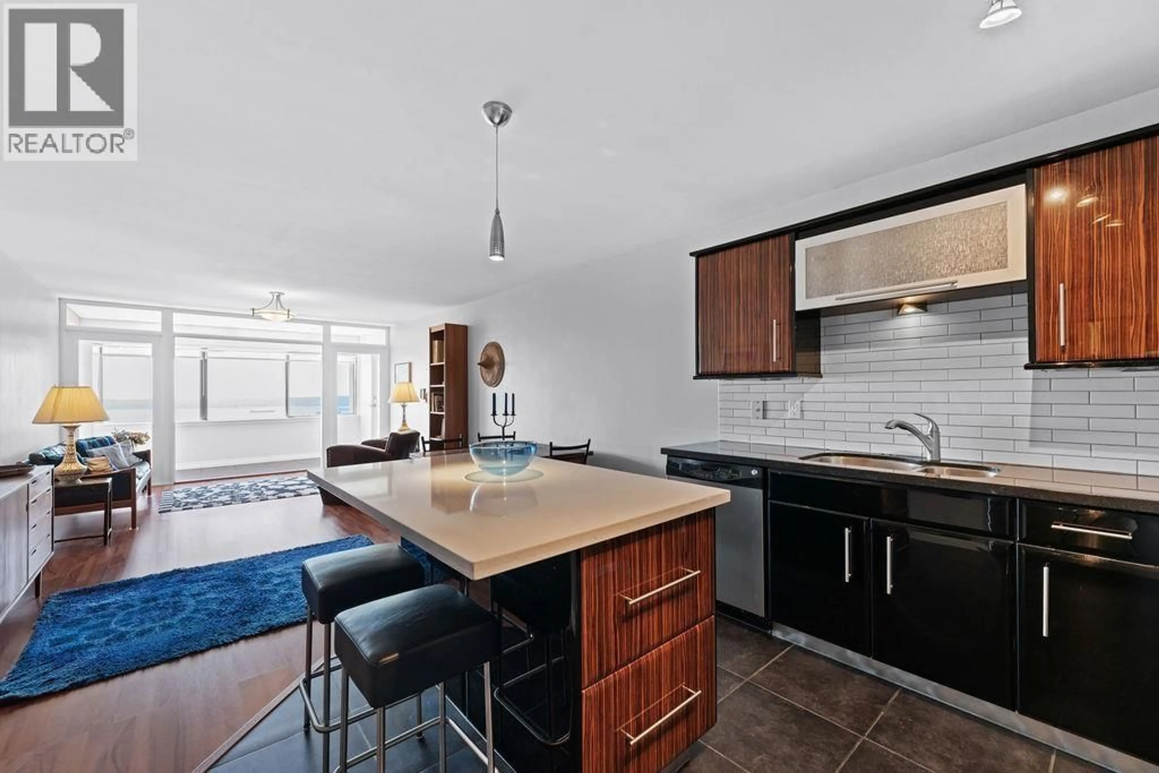 Open concept kitchen, unknown for 64 - 2212 FOLKESTONE WAY, West Vancouver British Columbia V7S2X7