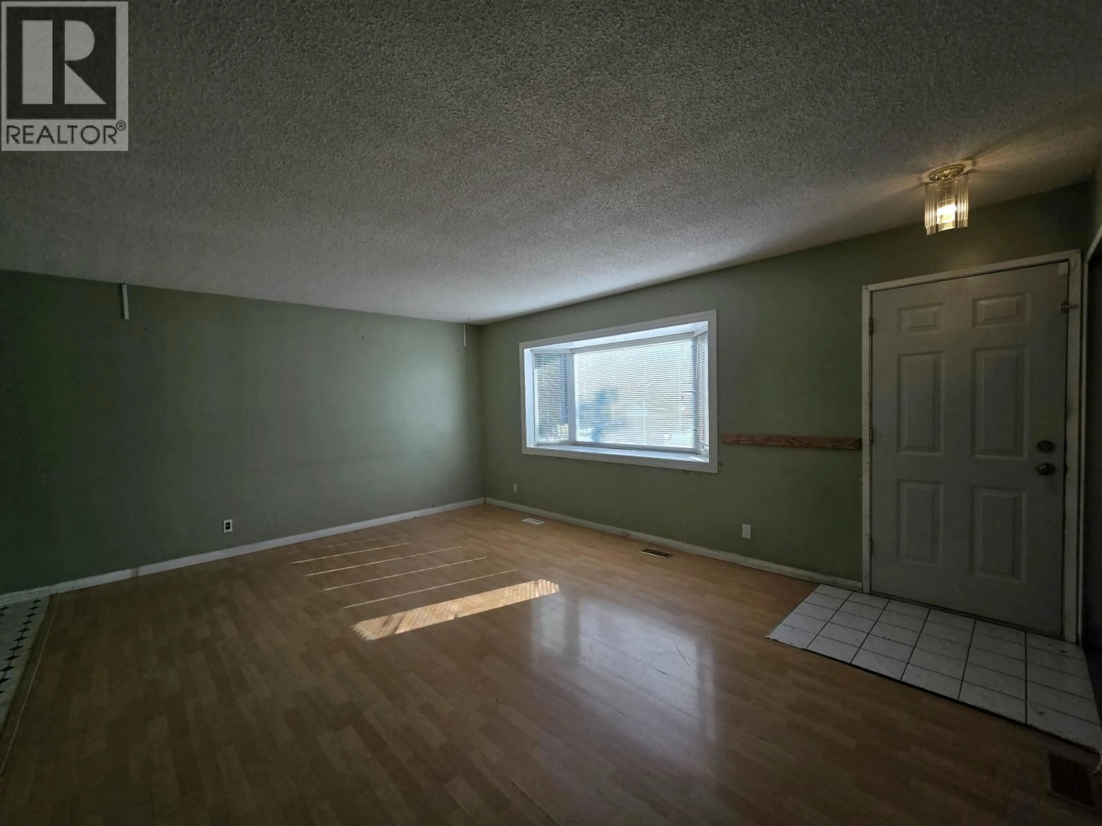 A pic of a room for 5637 SIMON FRASER AVENUE, Prince George British Columbia V2N2C4