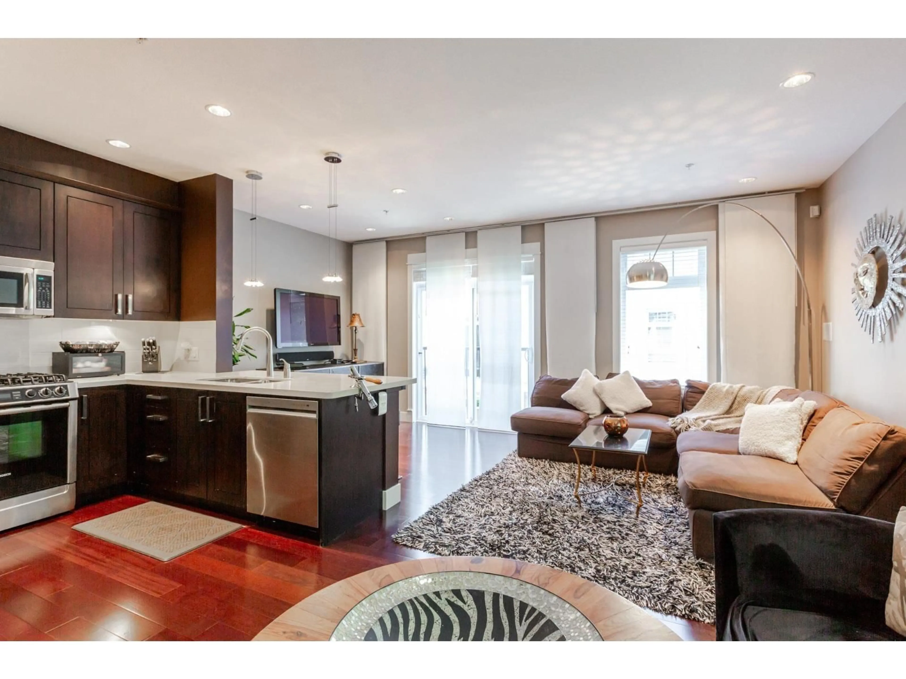 Open concept kitchen, unknown for 13 - 2689 PARKWAY, Surrey British Columbia V4P0C3