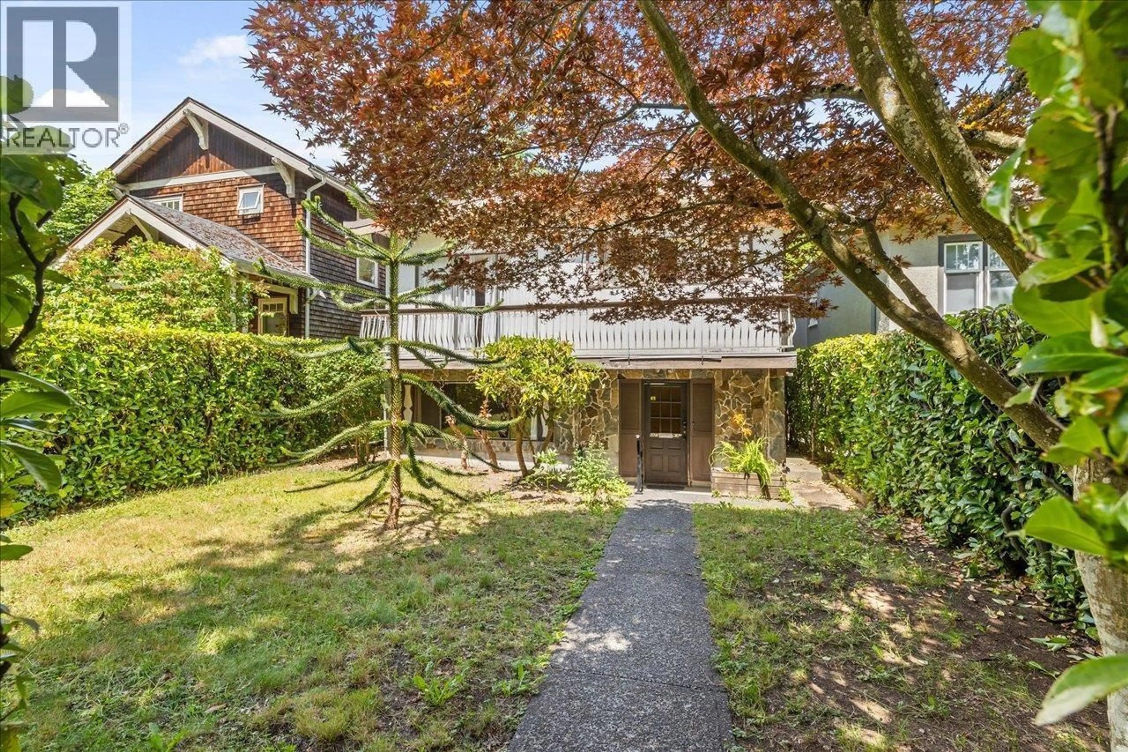 Unknown for 4427 6TH AVENUE, Vancouver British Columbia V6R1V2