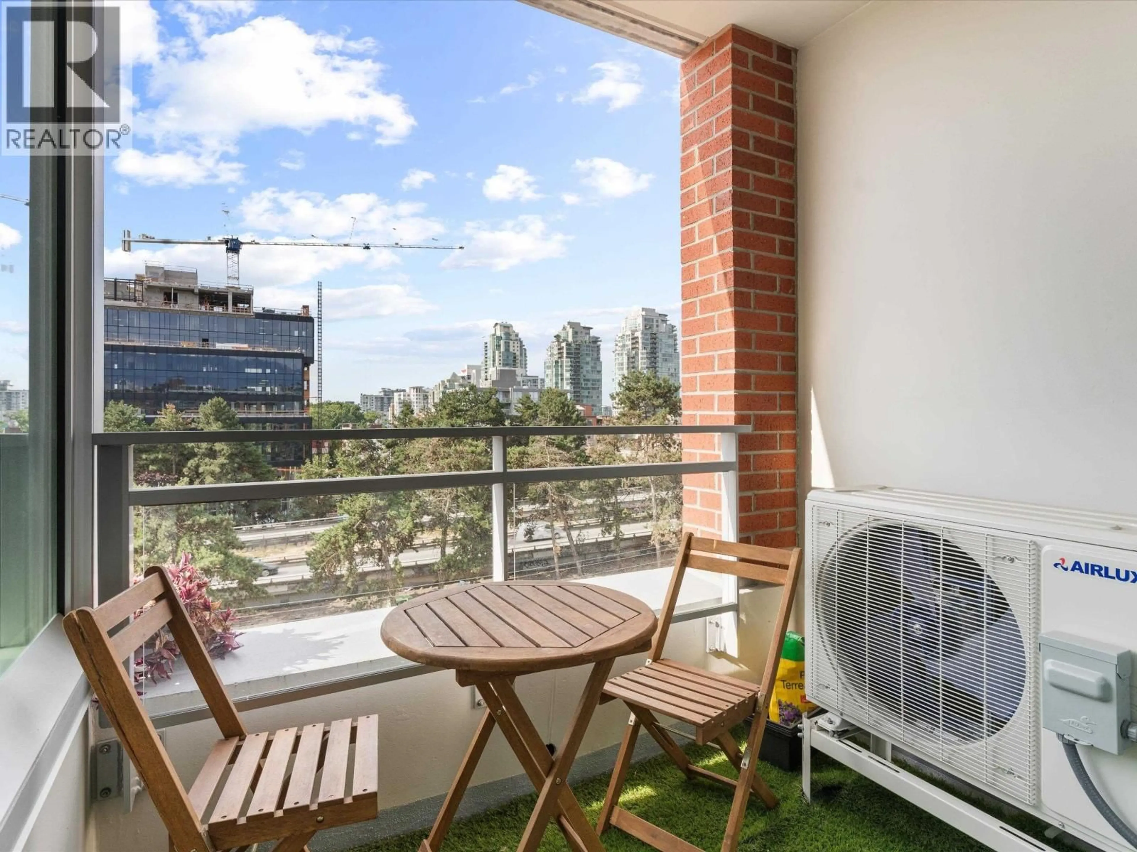 Balcony in the apartment, unknown for 617 - 221 UNION STREET, Vancouver British Columbia V6A0B4