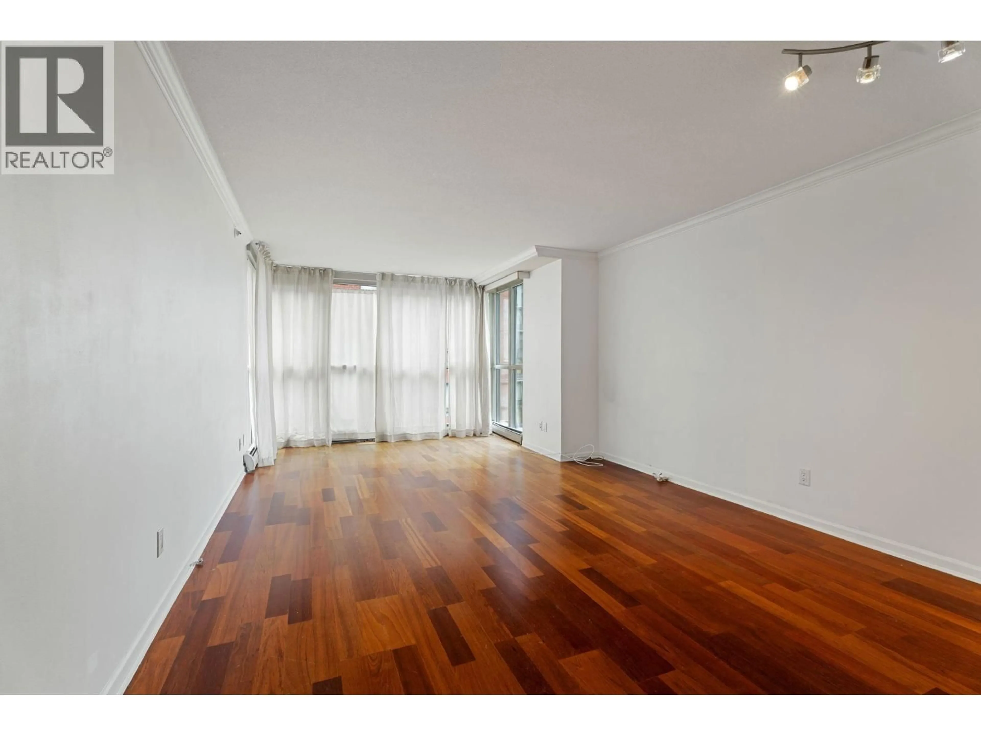 A pic of a room for 8A - 199 DRAKE STREET, Vancouver British Columbia V6Z2T9
