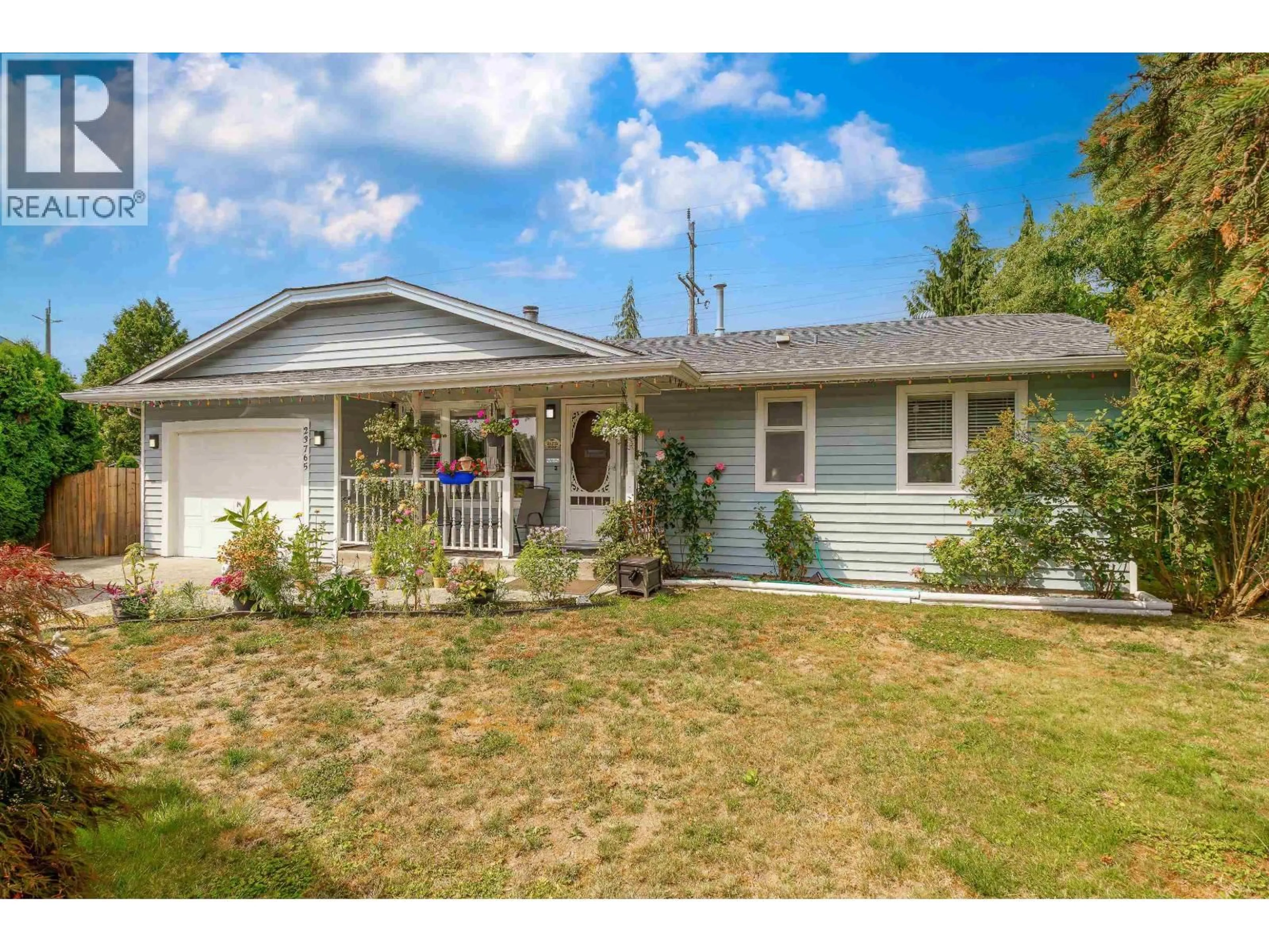 Home with vinyl exterior material, street for 23765 119B AVENUE, Maple Ridge British Columbia V4R1V9