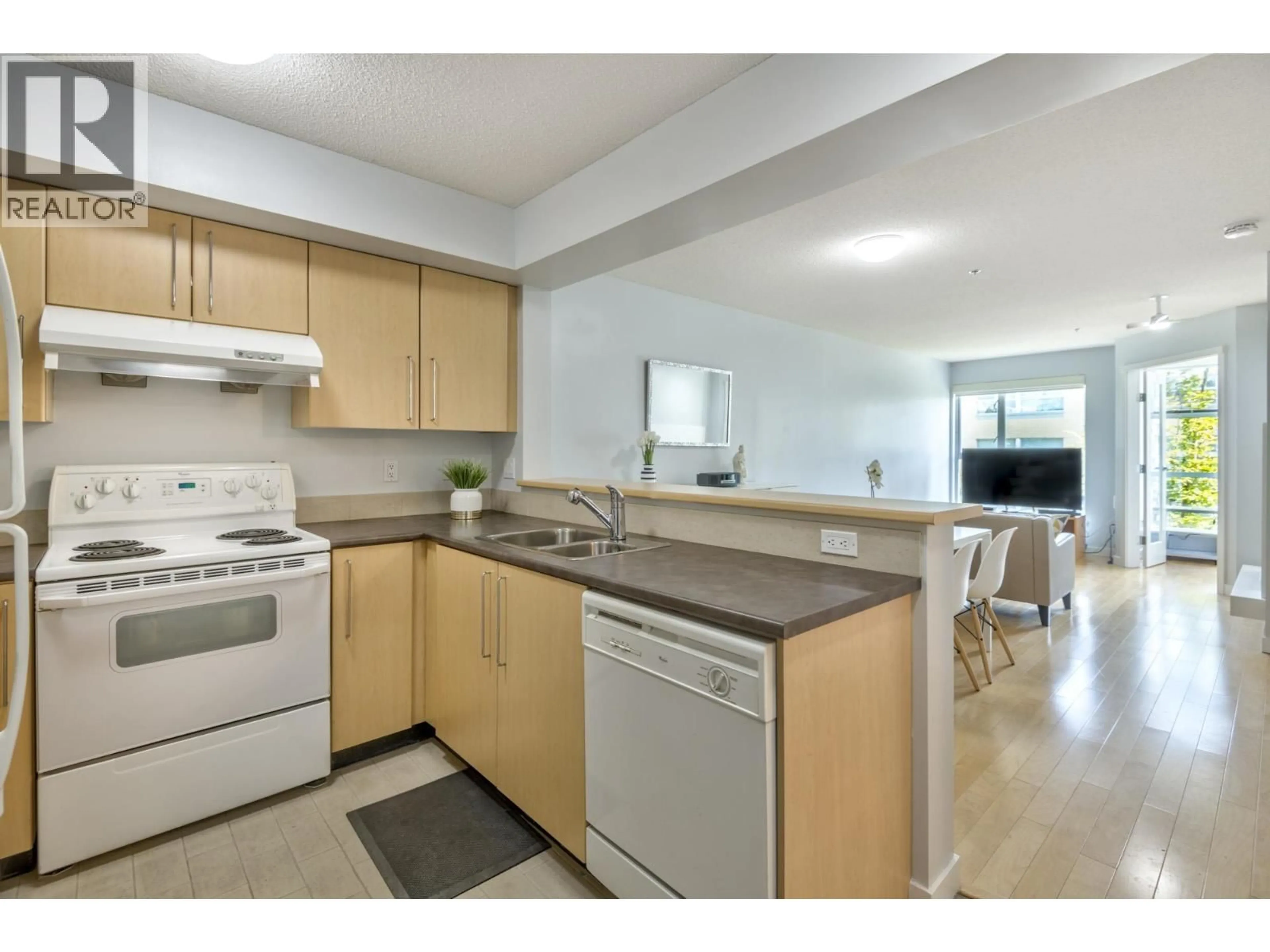 Standard kitchen, unknown for 308 - 2768 CRANBERRY DRIVE, Vancouver British Columbia V6K4V1