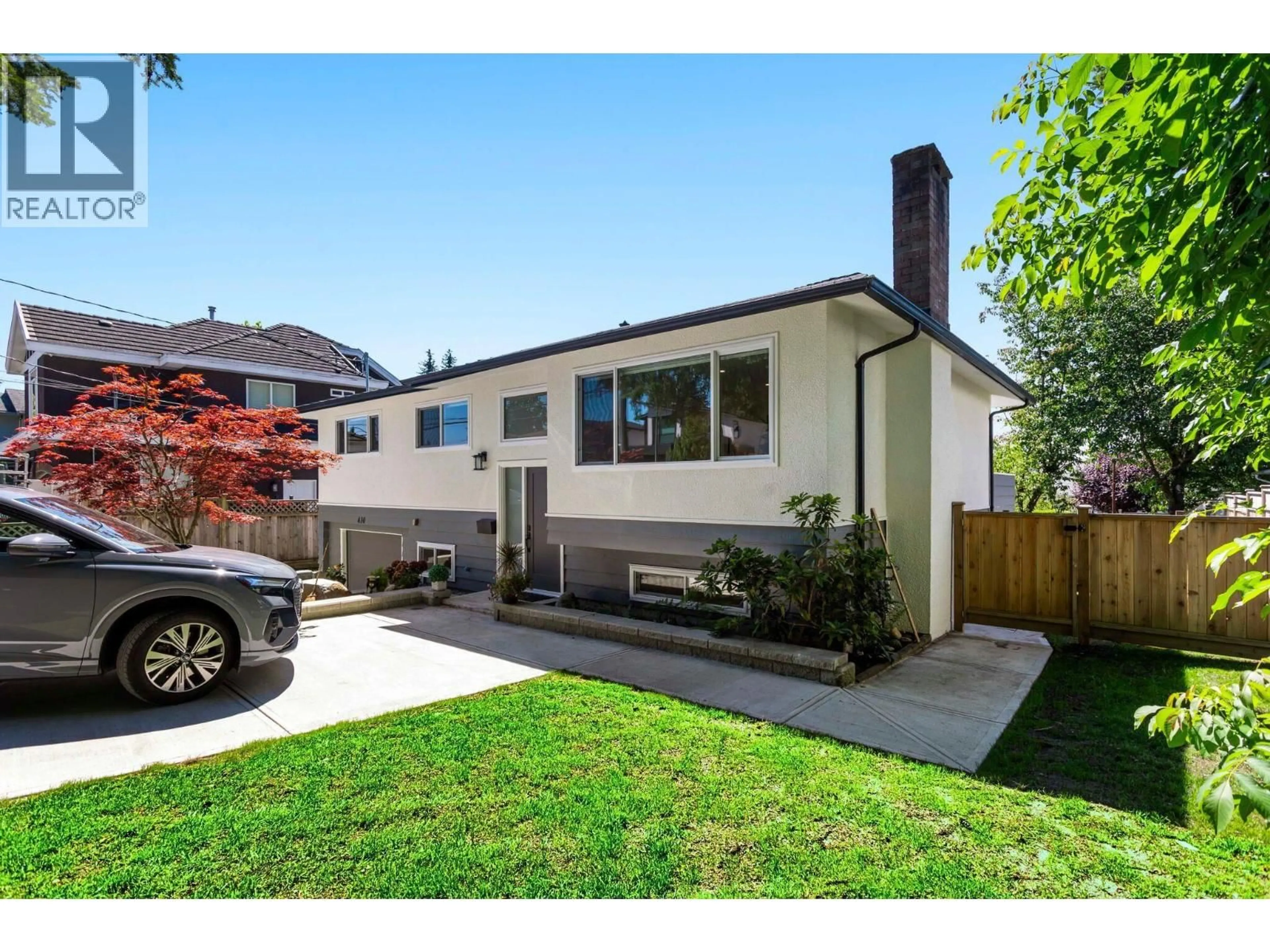Home with brick exterior material, street for 430 MUNDY STREET, Coquitlam British Columbia V3K5N1