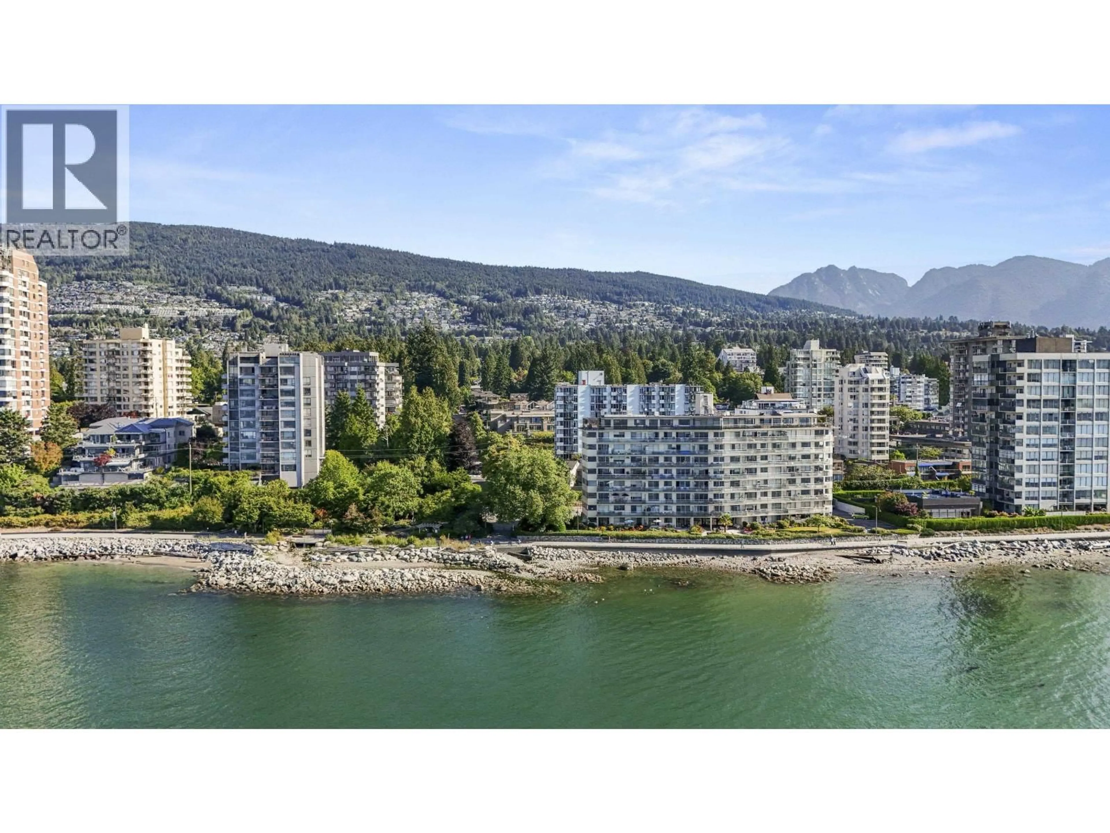 A pic from outside/outdoor area/front of a property/back of a property/a pic from drone, water/lake/river/ocean view for 605 - 1930 MARINE DRIVE, West Vancouver British Columbia V7V1J8