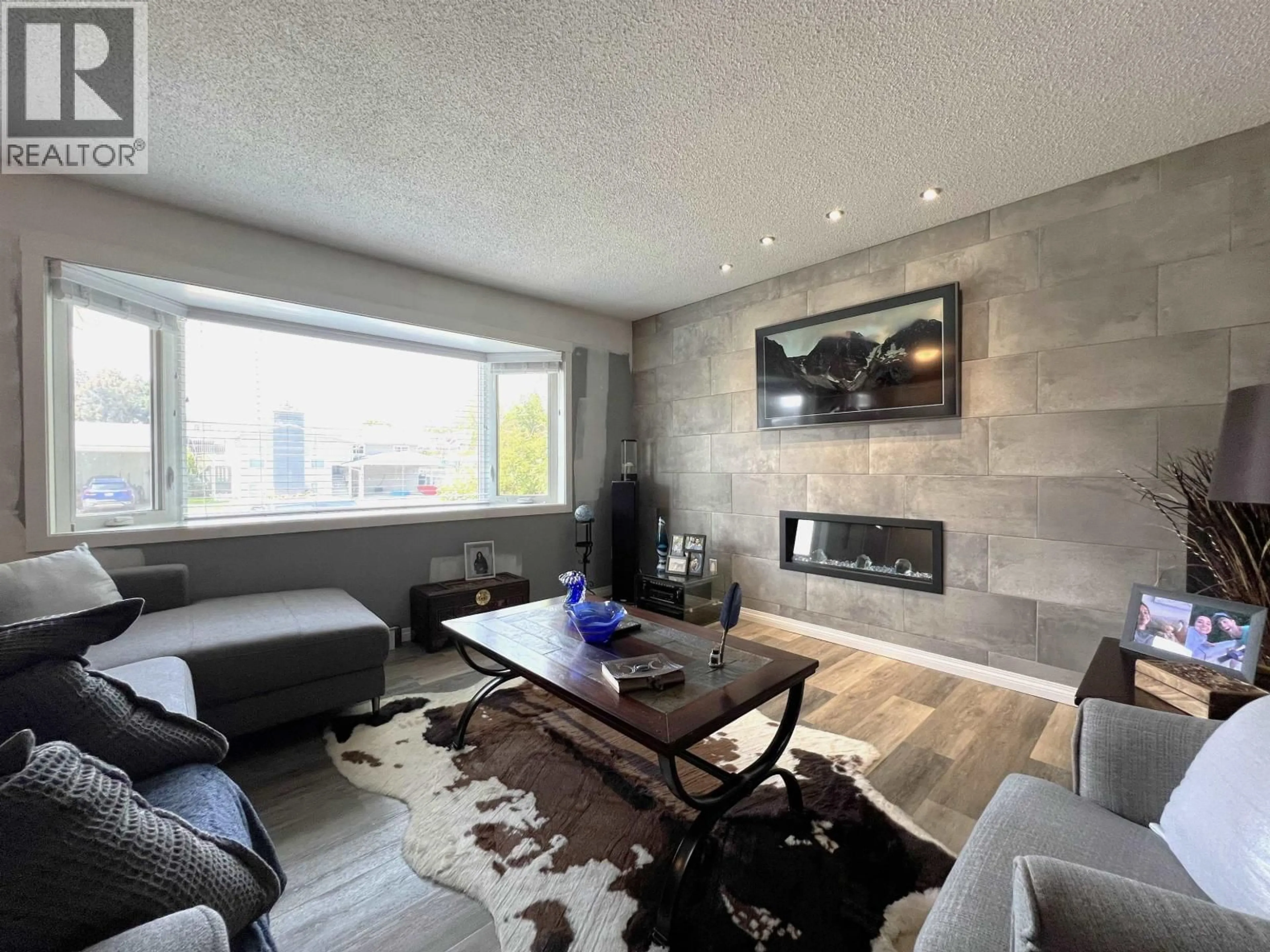Living room with furniture, unknown for 102 LYON STREET, Prince George British Columbia V2M3K6