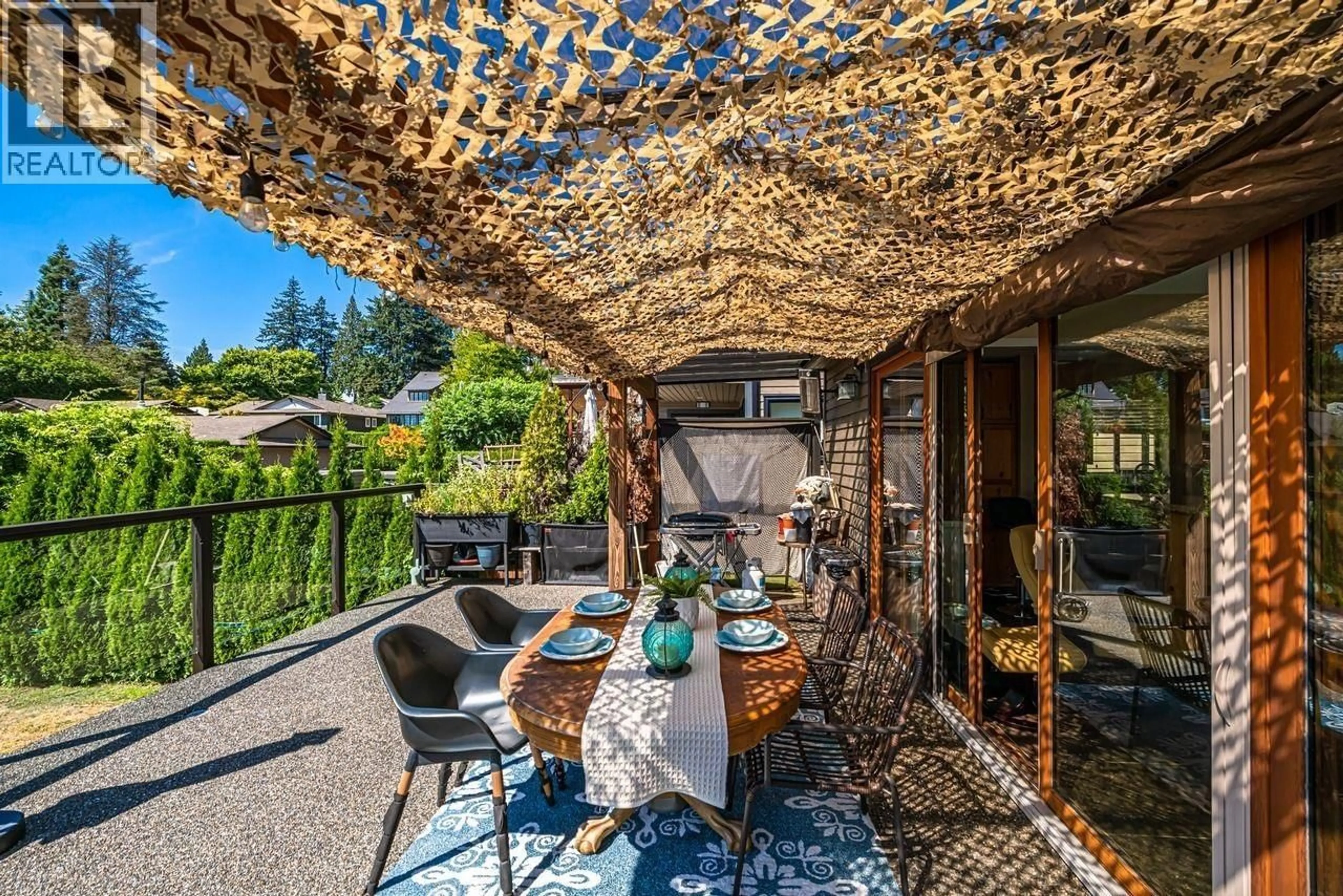 Patio, street for 3435 ST. GEORGES AVENUE, North Vancouver British Columbia V7N1V7