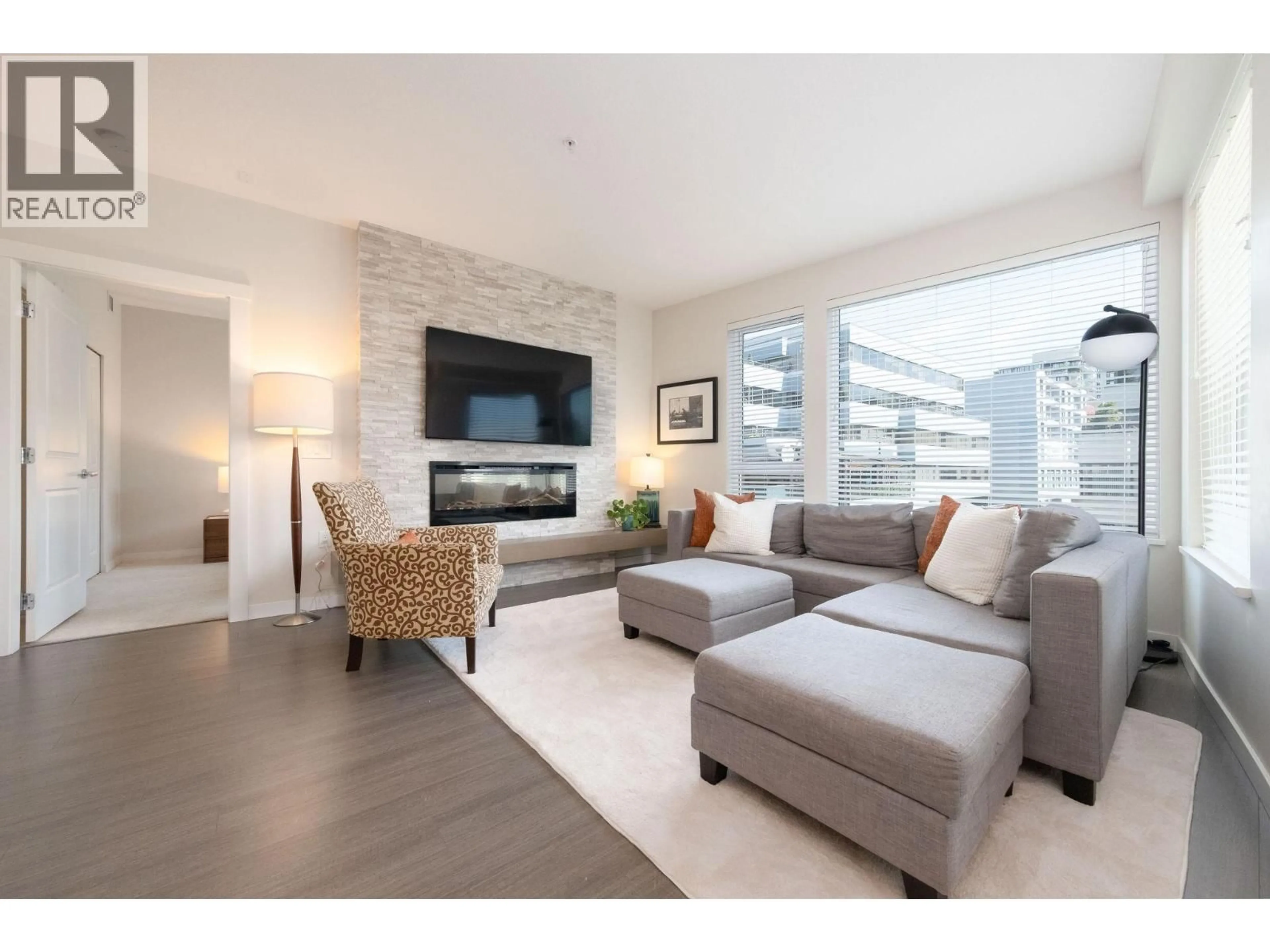 Living room with furniture, unknown for 223 - 255 1ST STREET, North Vancouver British Columbia V7M3G8