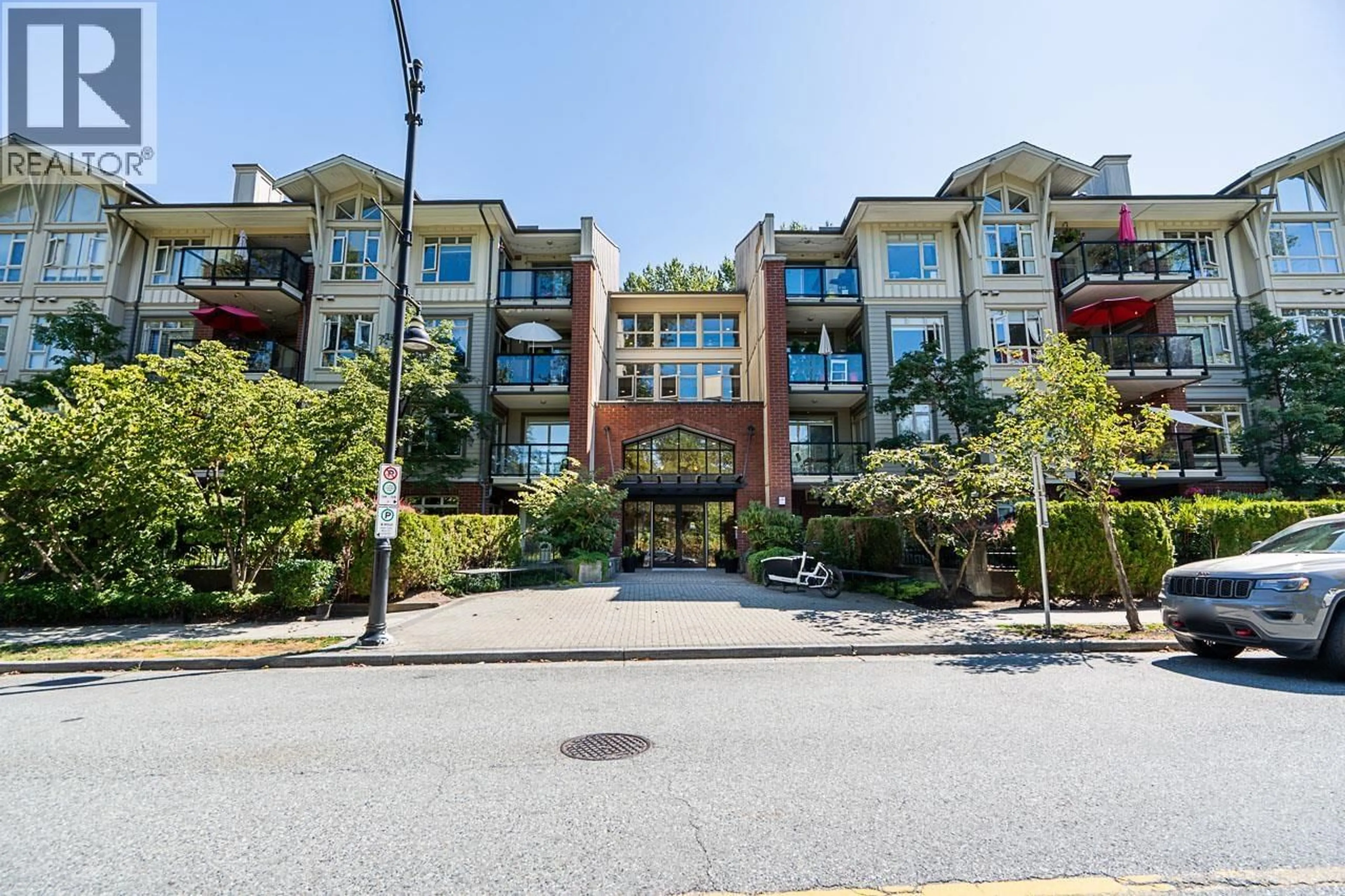 Unknown for 221 - 100 CAPILANO ROAD, Port Moody British Columbia V3H5M9