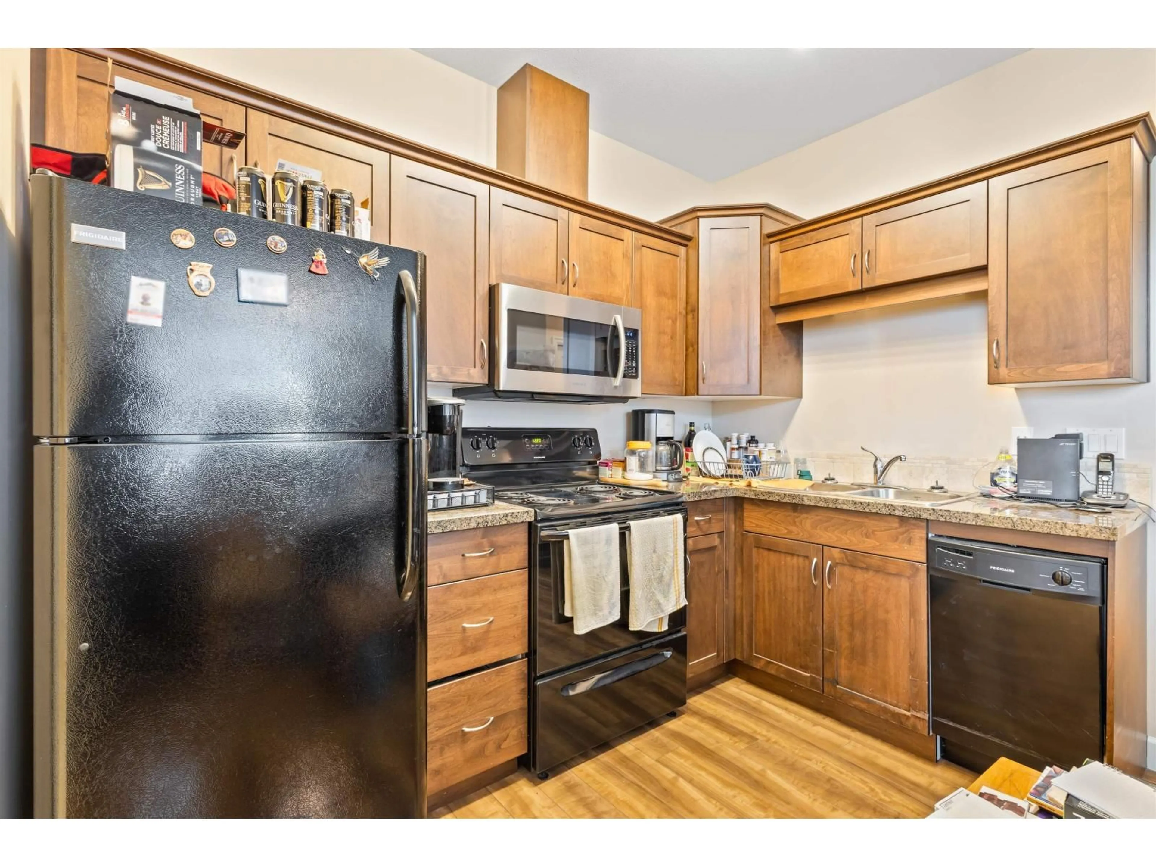 Standard kitchen, wood/laminate floor for 316 - 8531 YOUNG ROAD, Chilliwack British Columbia V2P0E1