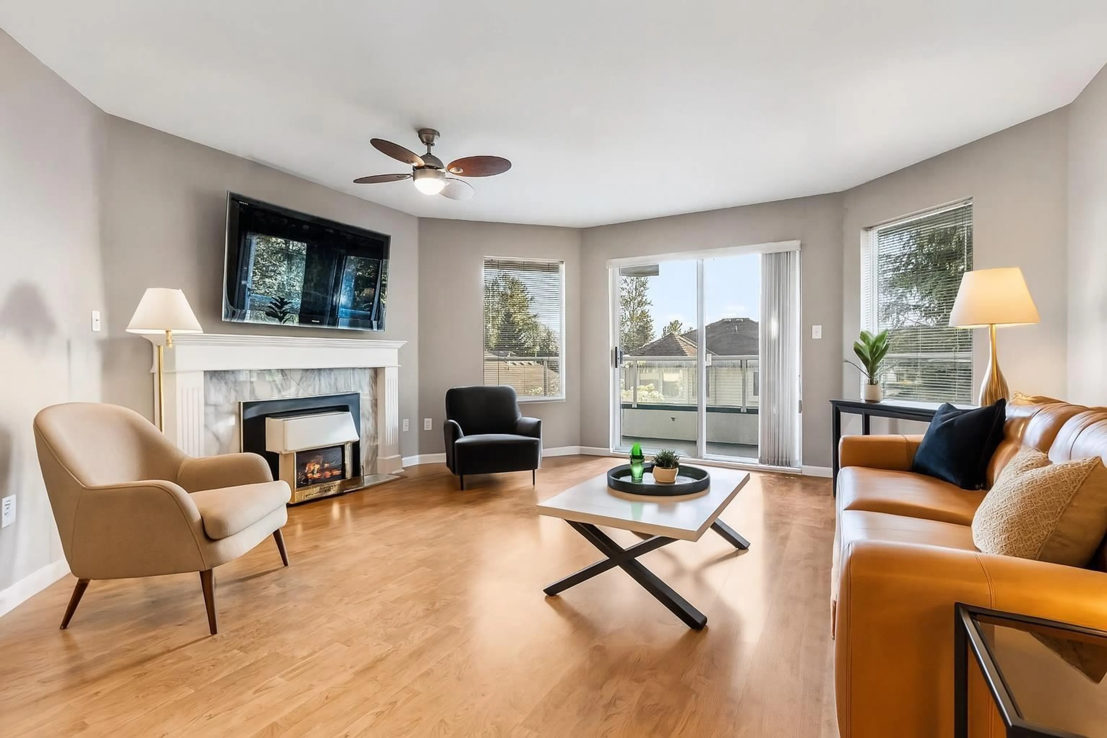 Living room with furniture, unknown for 205 - 7651 AMBER DRIVE, Chilliwack British Columbia V2R3J6