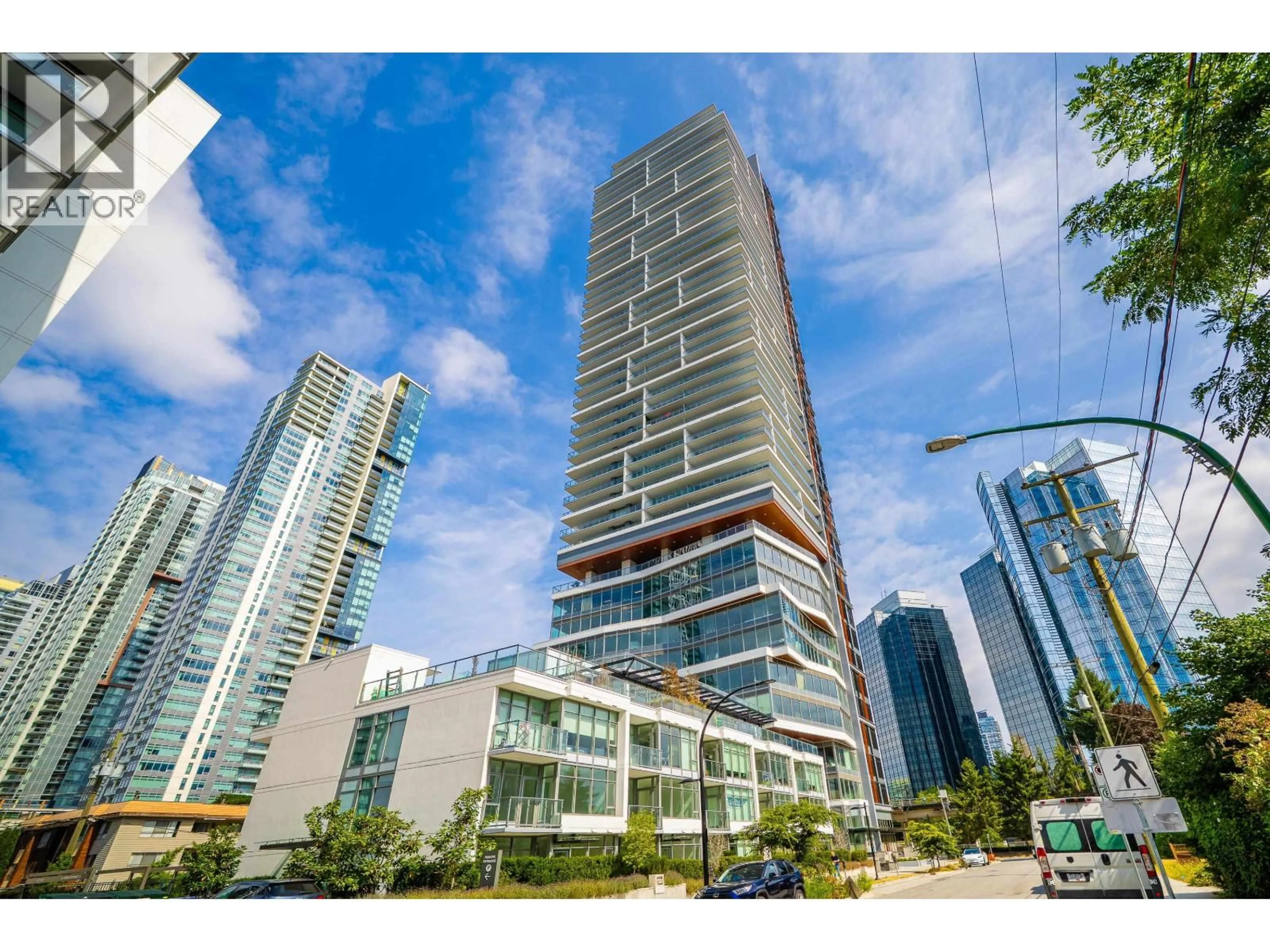 Unknown for 3005 - 6511 SUSSEX AVENUE, Burnaby British Columbia V5H0K5