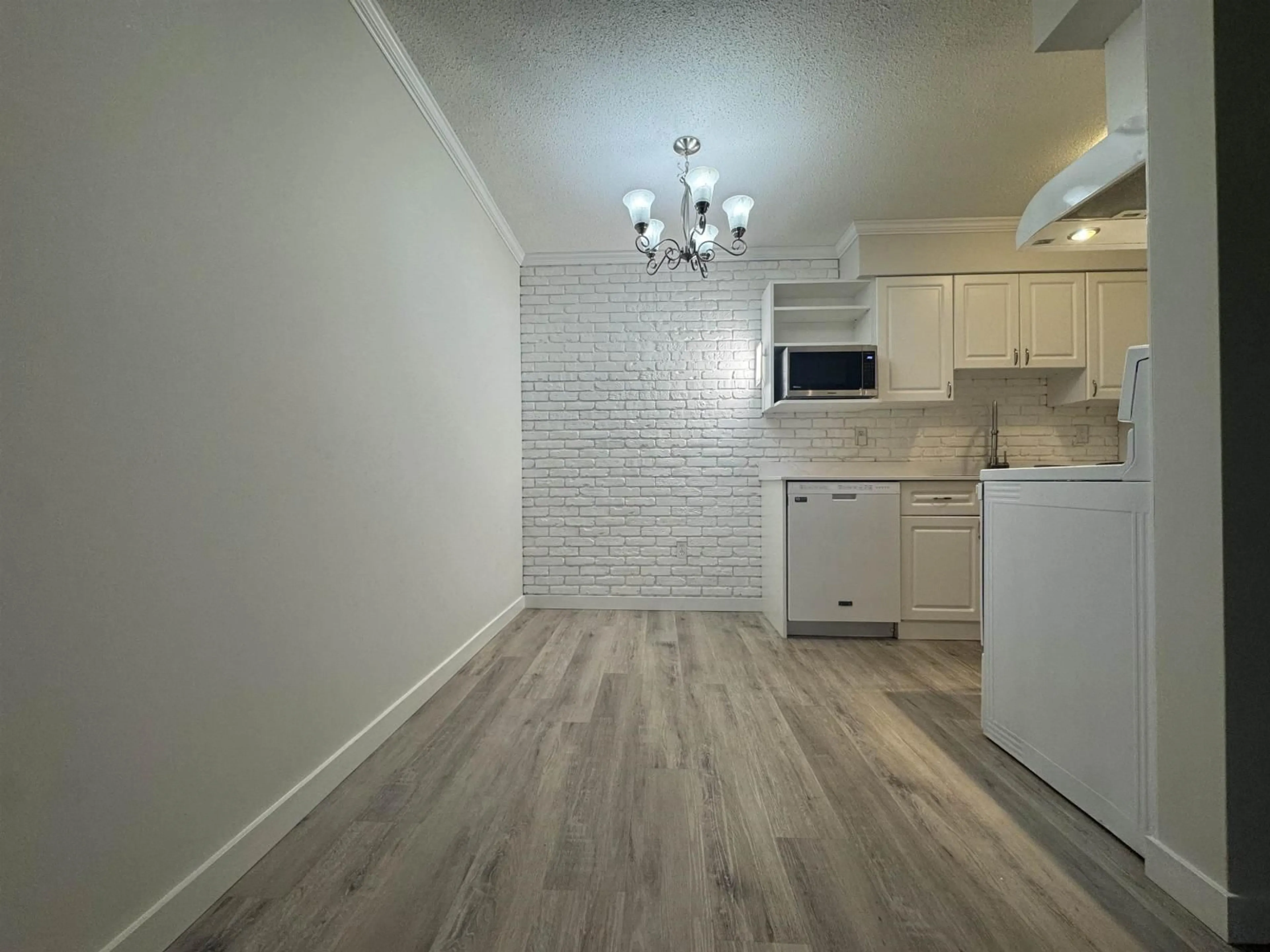 A pic of a room for 124 - 11806 88TH, Delta British Columbia V4C3C5