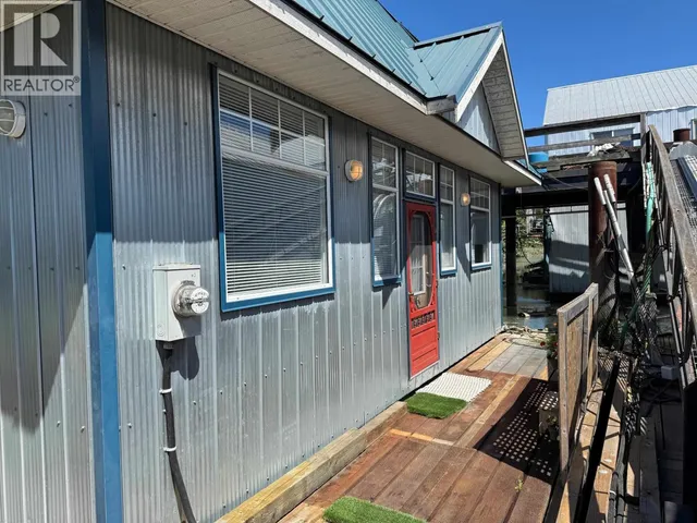 23220 DYKE ROAD, Richmond 3