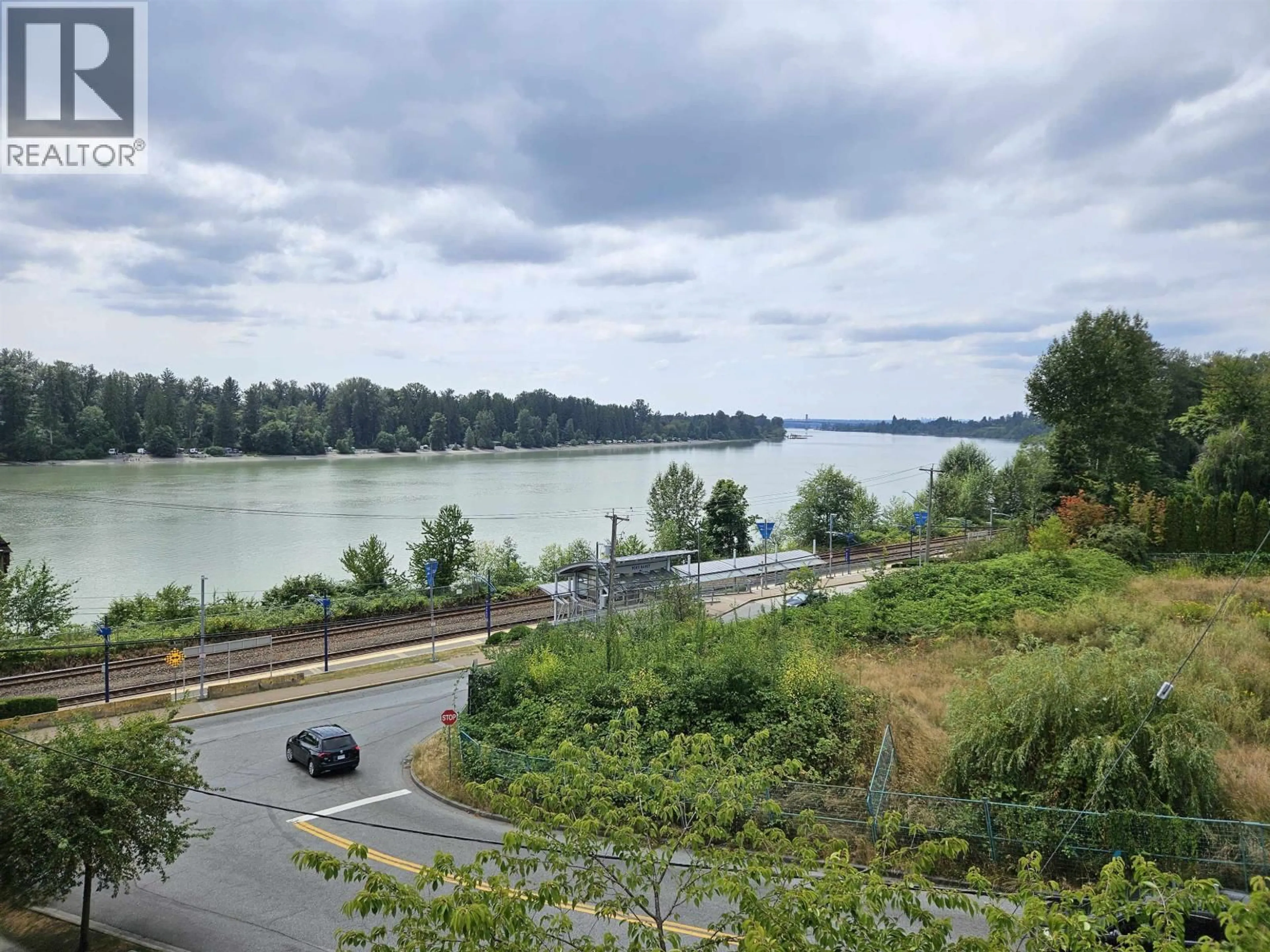 A pic from outside/outdoor area/front of a property/back of a property/a pic from drone, water/lake/river/ocean view for 312 - 11580 223 STREET, Maple Ridge British Columbia V2X9H1