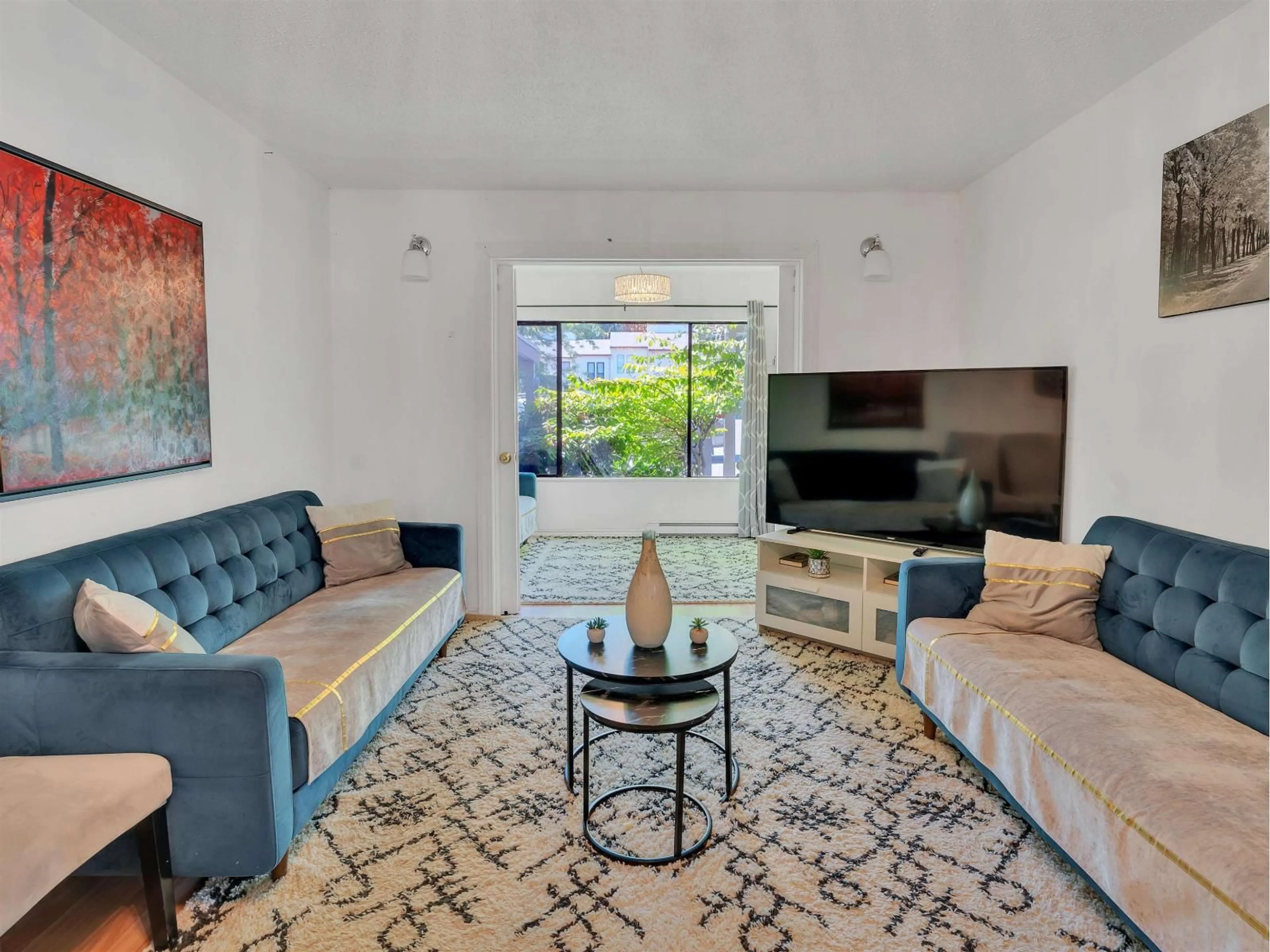 Living room with furniture, unknown for 62 - 32310 MOUAT, Abbotsford British Columbia V2T4J1