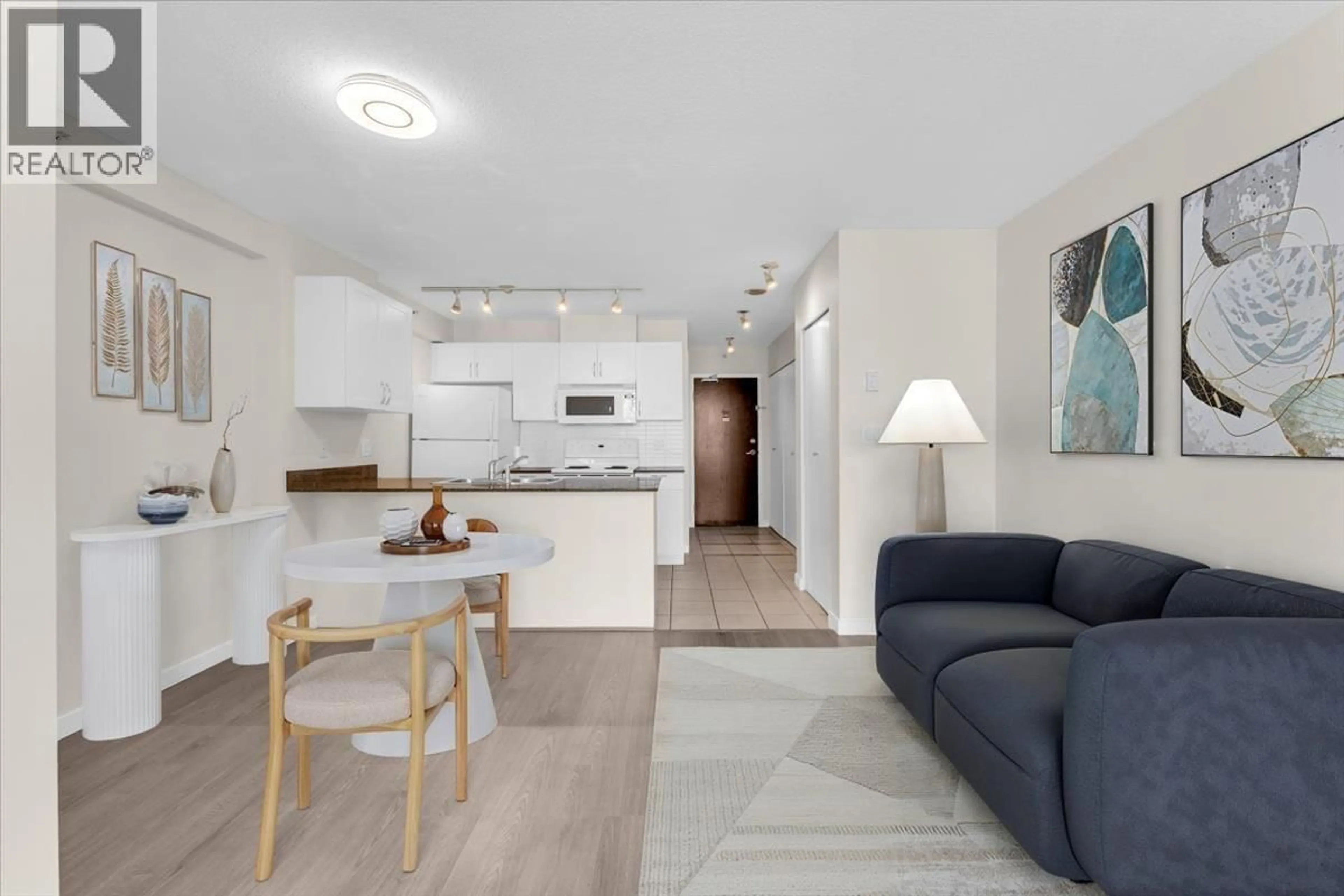 Living room with furniture, unknown for 1712 - 938 SMITHE STREET, Vancouver British Columbia V6Z3H8