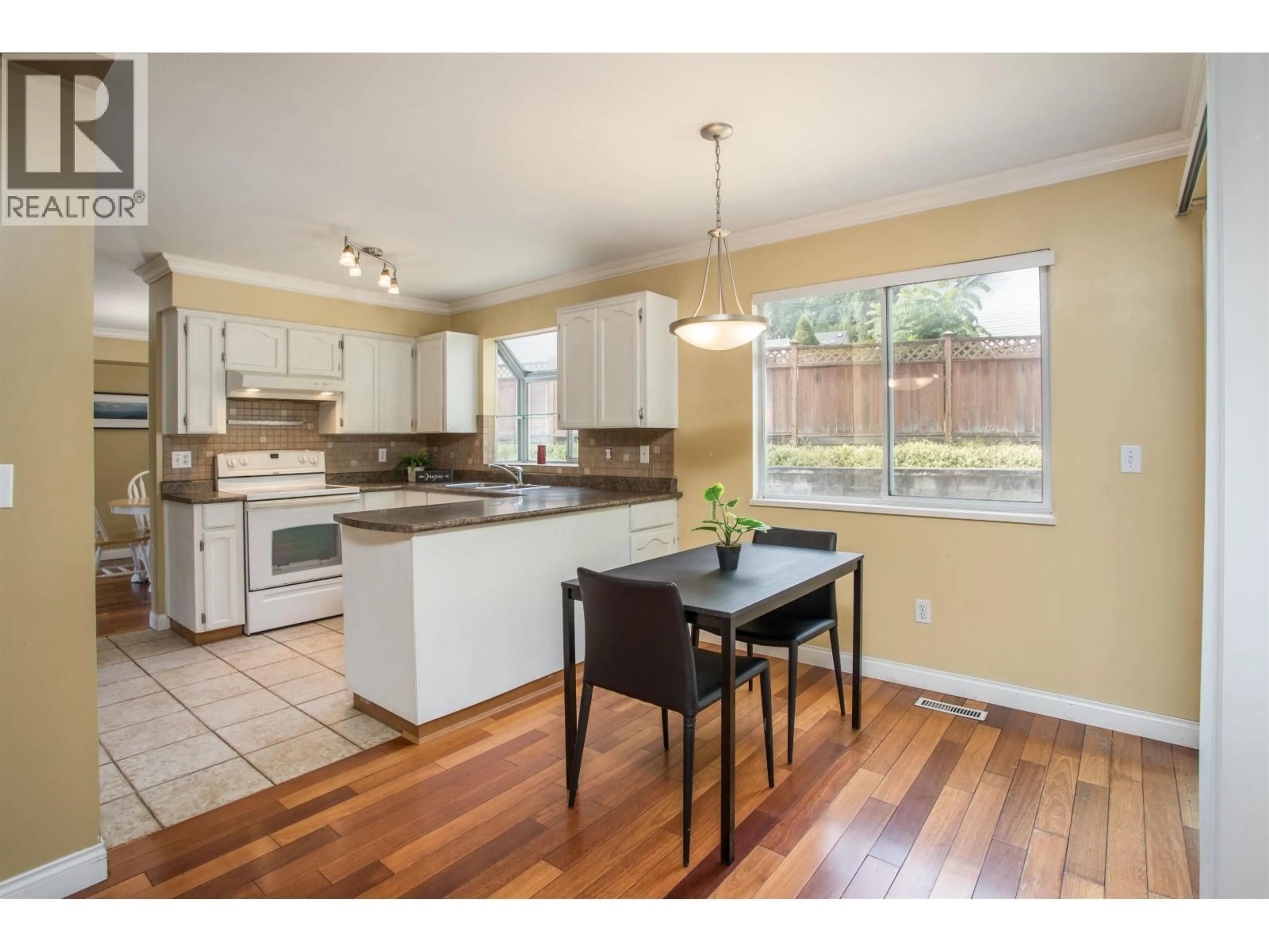 Open concept kitchen, wood/laminate floor for 2425 MARIANA PLACE, Coquitlam British Columbia V3K6R3