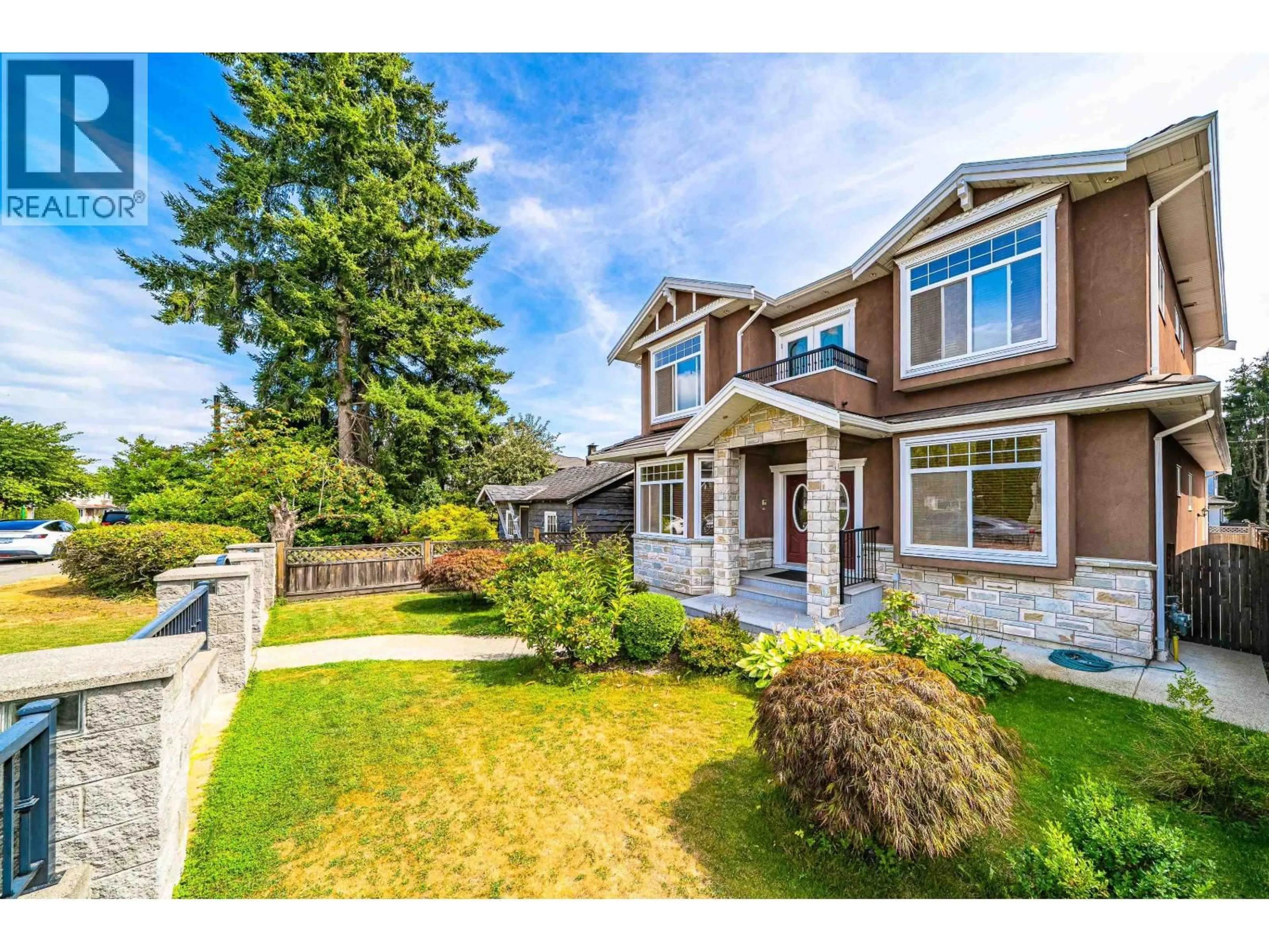 Unknown for 3968 SPRUCE STREET, Burnaby British Columbia V5G1Y1