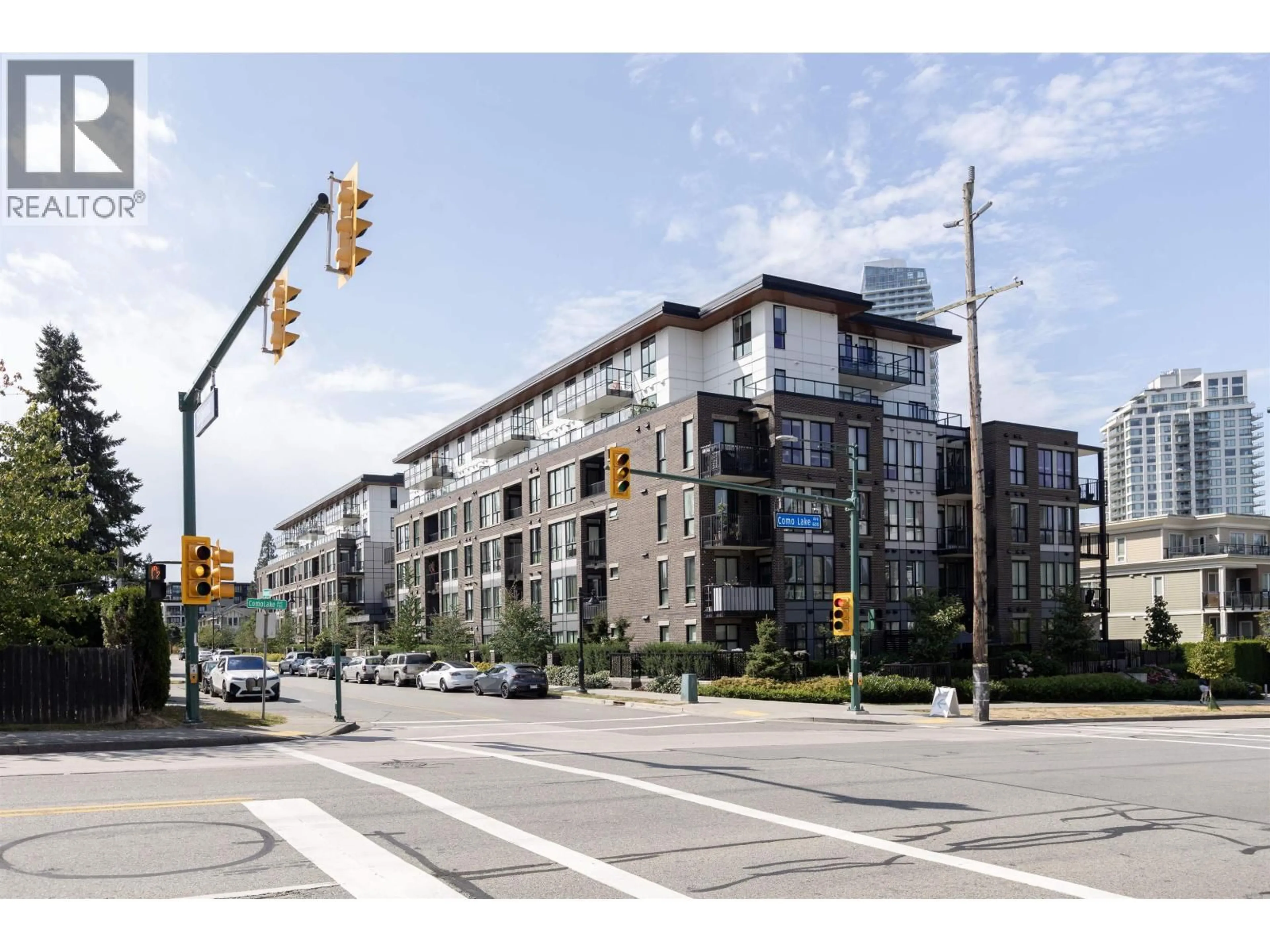 Blurry image for 210 - 750 DOGWOOD STREET, Coquitlam British Columbia V3J4B7