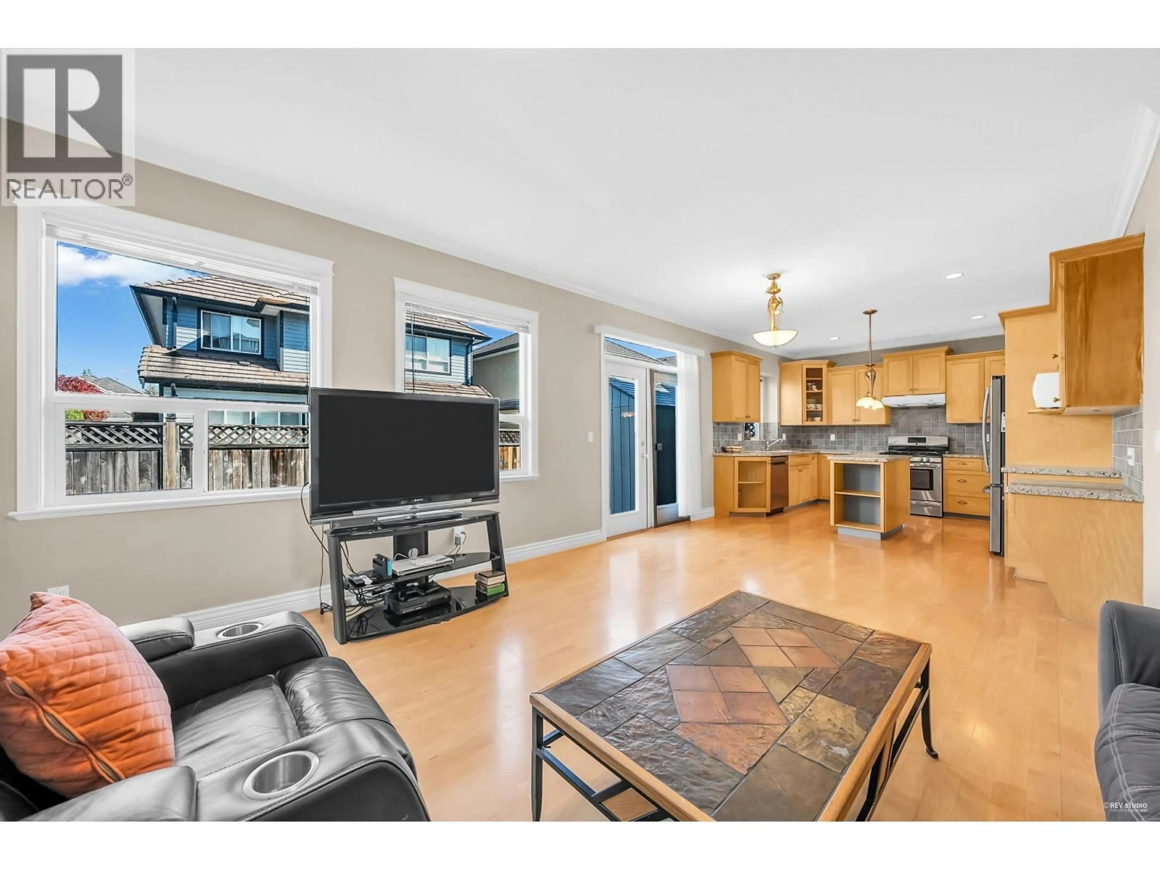 Open concept kitchen, unknown for 5393 WOODWARDS ROAD, Richmond British Columbia V7E1G9