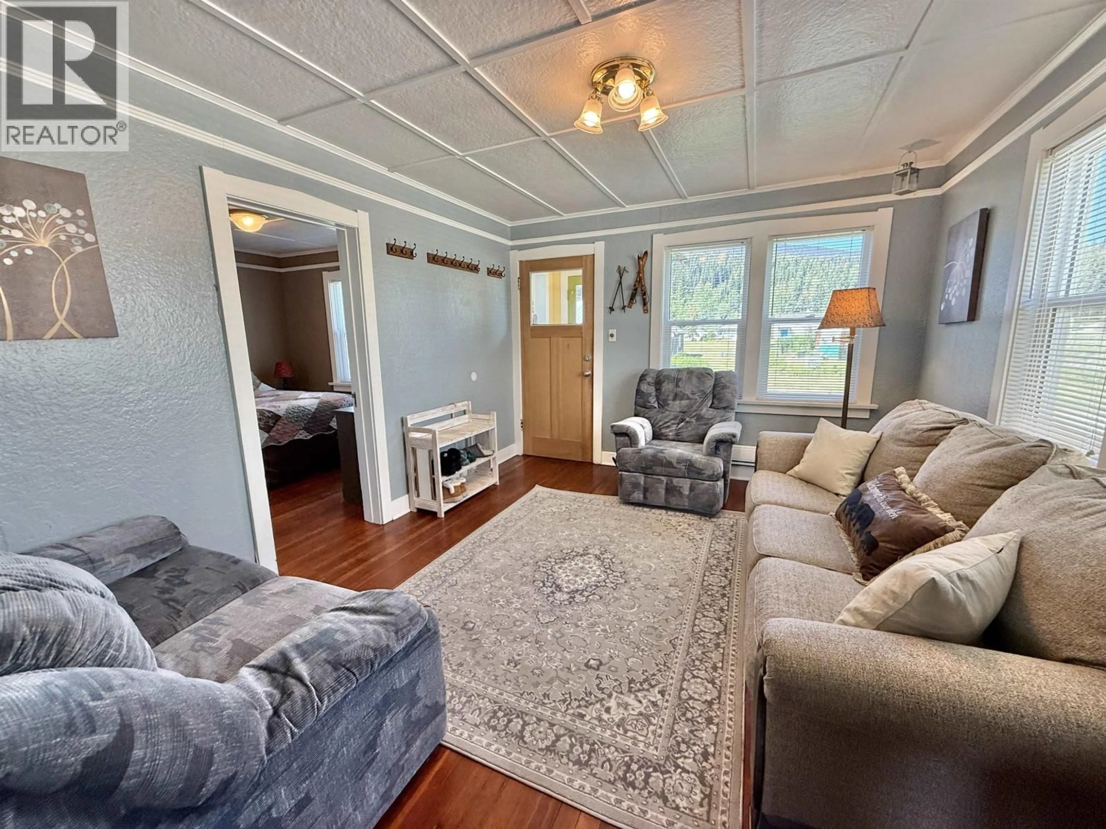 Living room with furniture, unknown for 4374 SANDERS AVENUE, Wells British Columbia V0K2R0