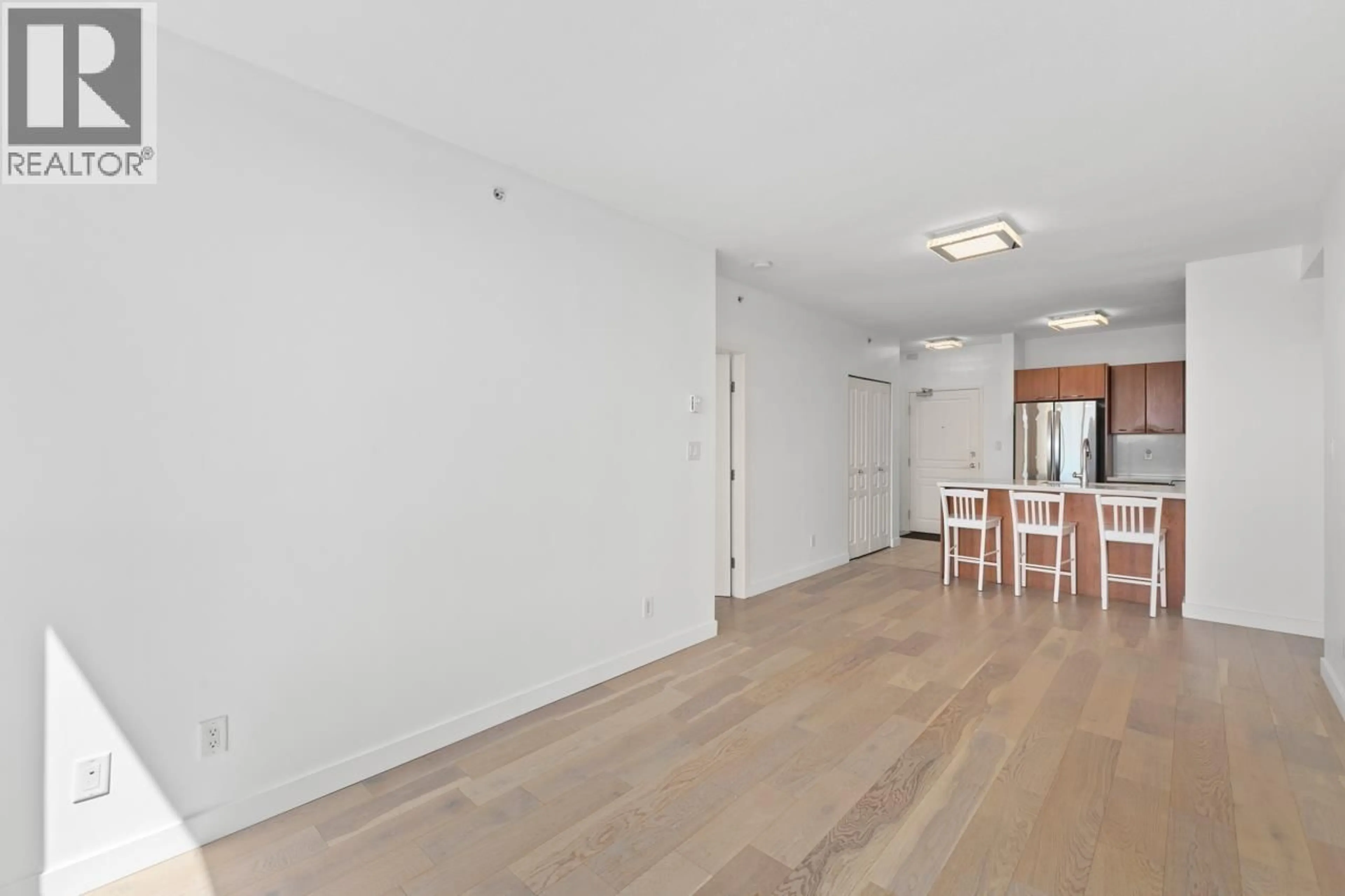 A pic of a room for 505 - 4028 KNIGHT STREET, Vancouver British Columbia V5N5Y8