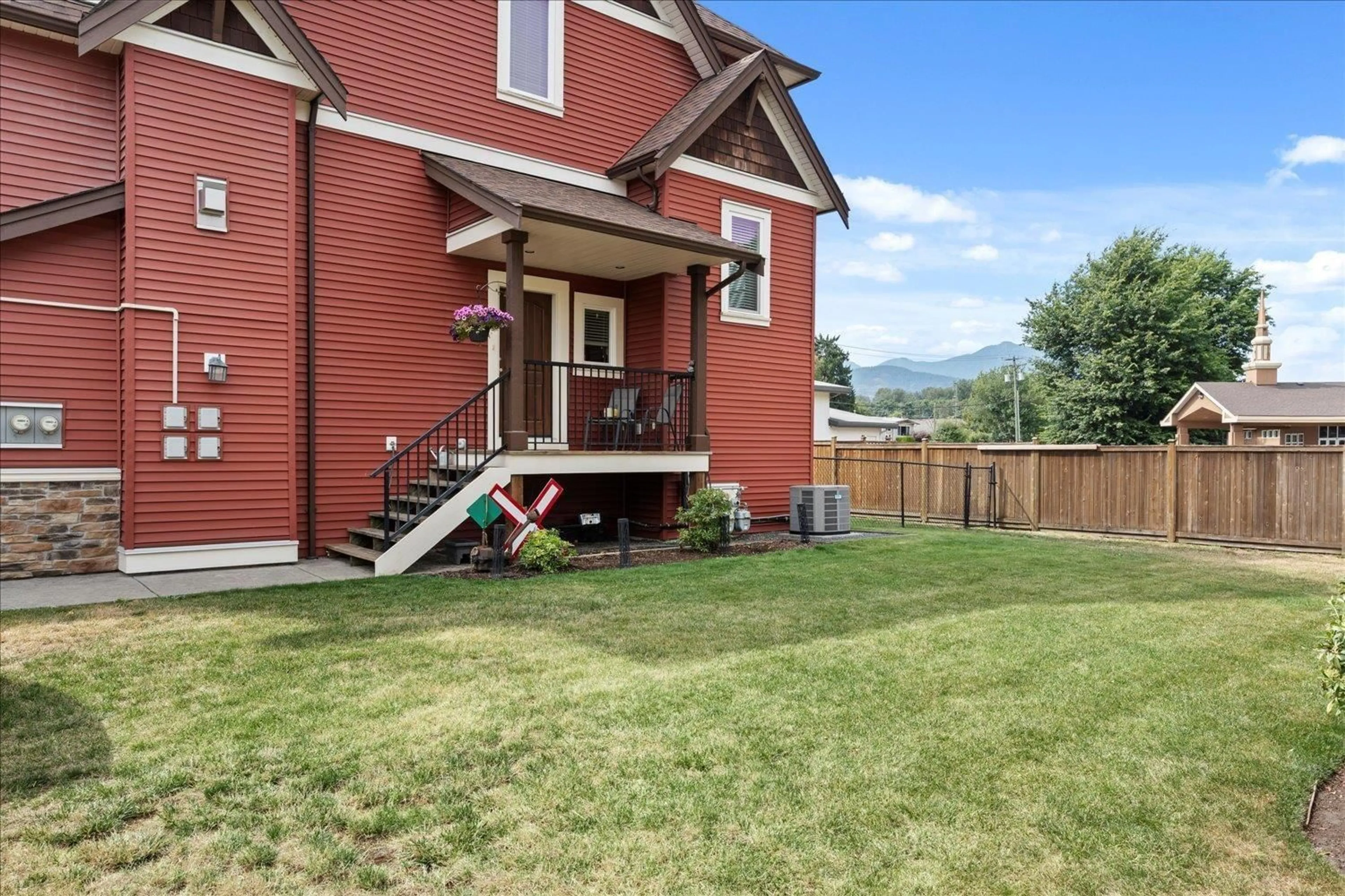 Unknown for 4 - 9750 MCNAUGHT ROAD, Chilliwack British Columbia V2P0E9