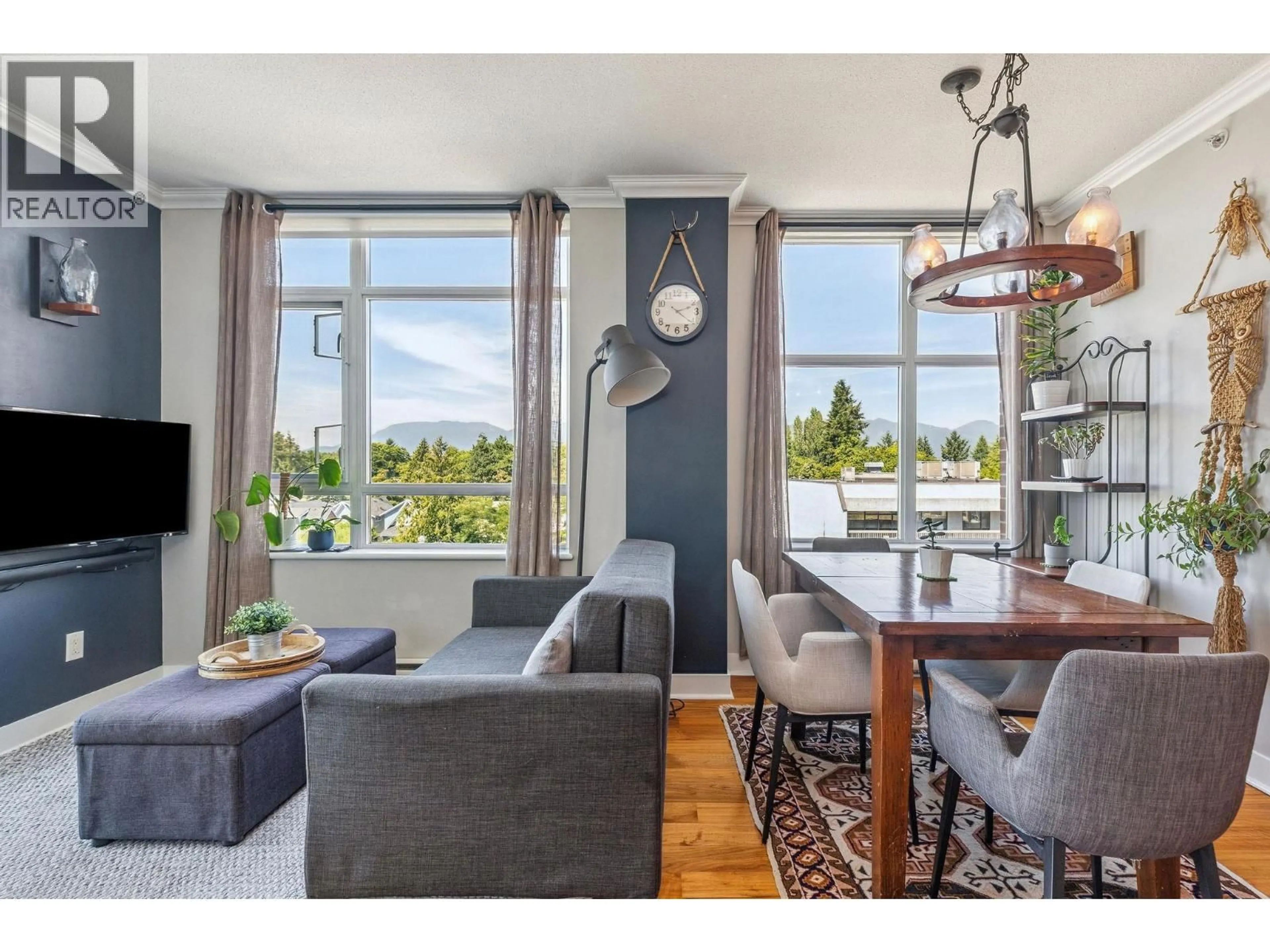 Living room with furniture, unknown for 619 - 2268 BROADWAY, Vancouver British Columbia V6K0B2