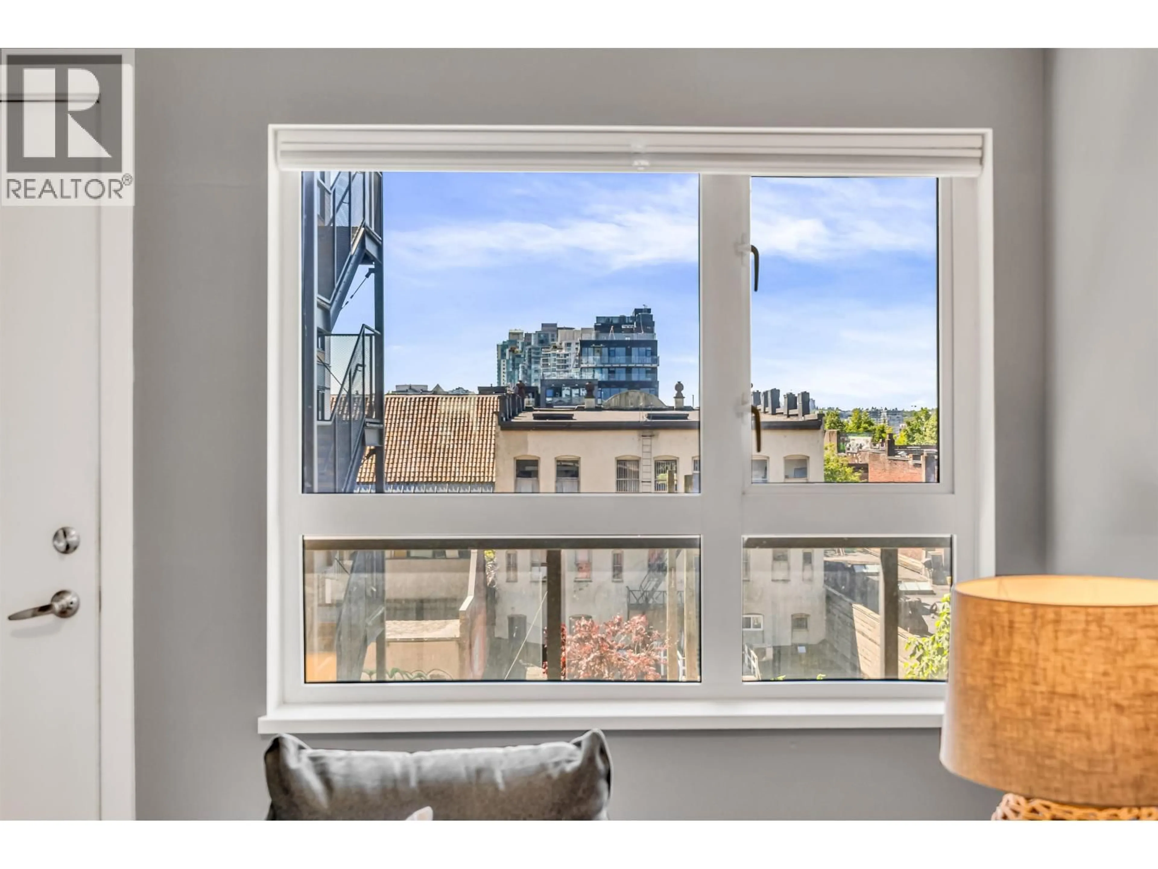 A pic of a room for 403 - 138 HASTINGS STREET, Vancouver British Columbia V6A0E6