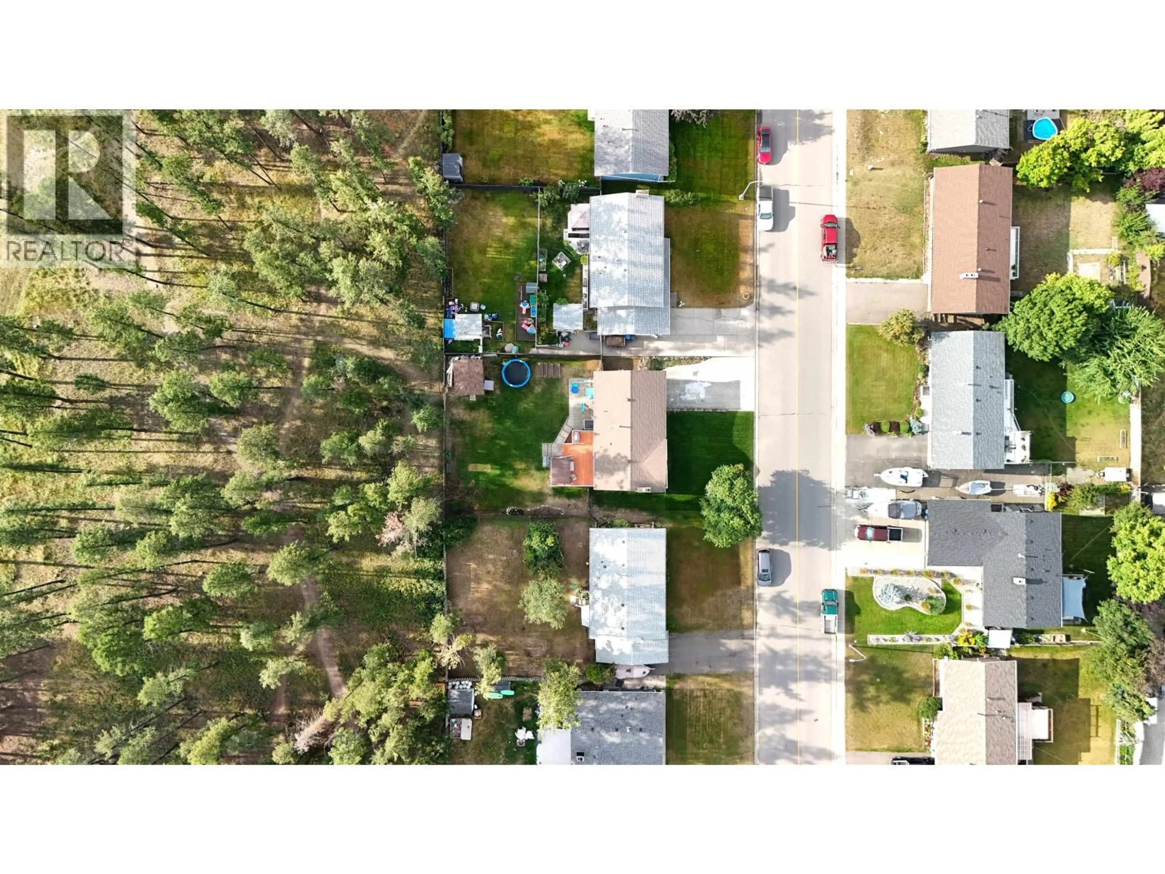 A pic from outside/outdoor area/front of a property/back of a property/a pic from drone, forest/trees view for 552 MIDNIGHT DRIVE, Williams Lake British Columbia V2G4E3
