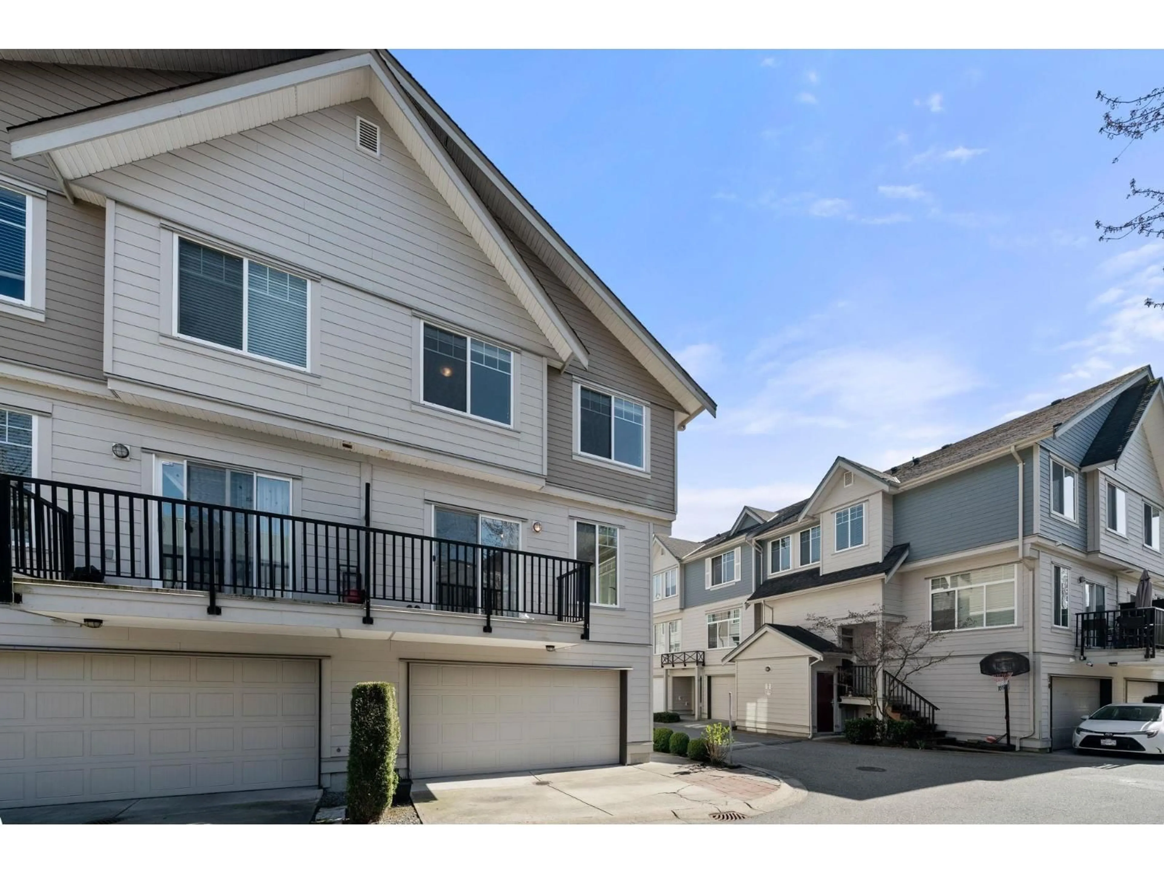 Unknown for 55 - 15399 GUILDFORD, Surrey British Columbia V3R7C6