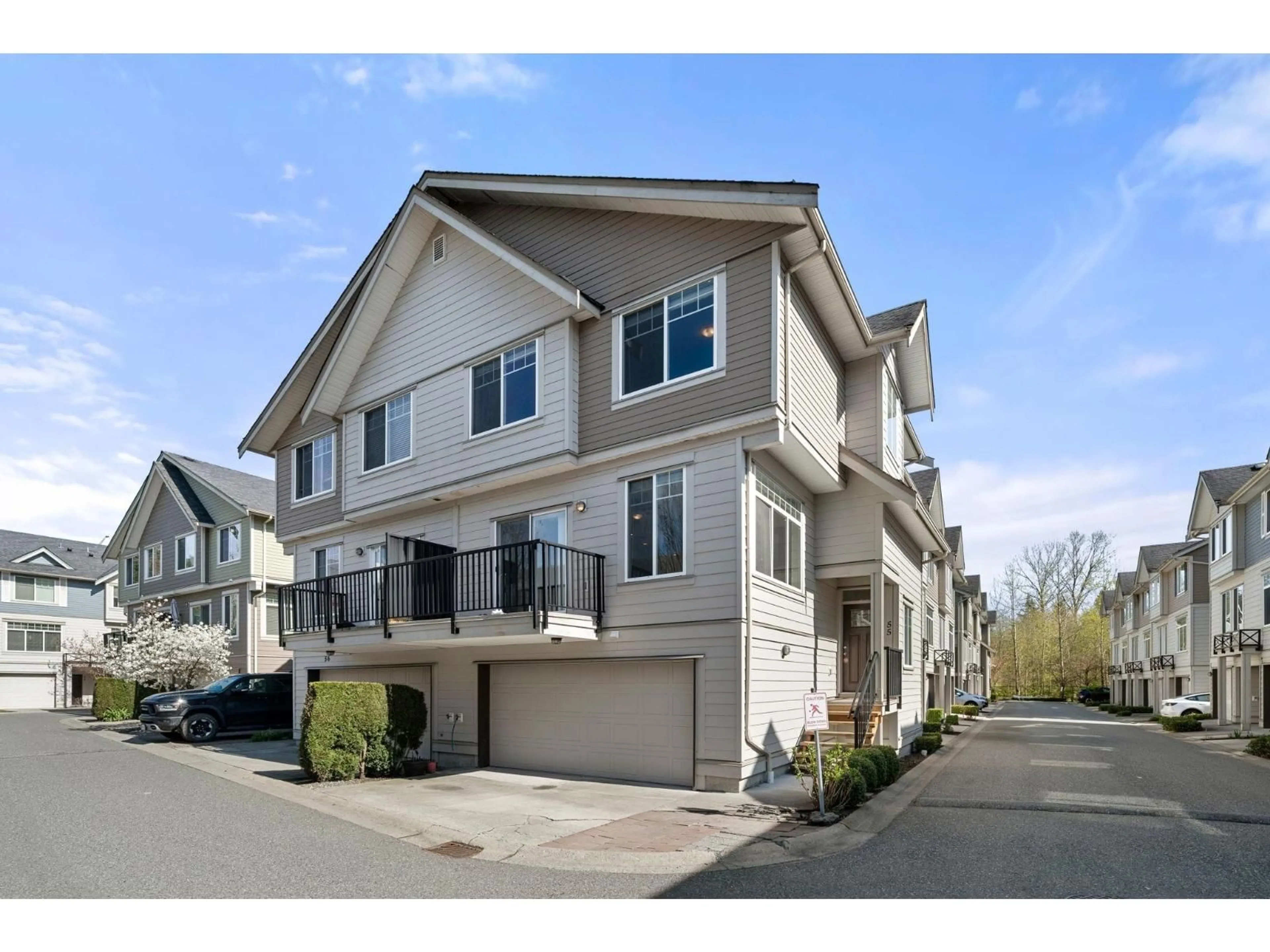 Unknown for 55 - 15399 GUILDFORD, Surrey British Columbia V3R7C6