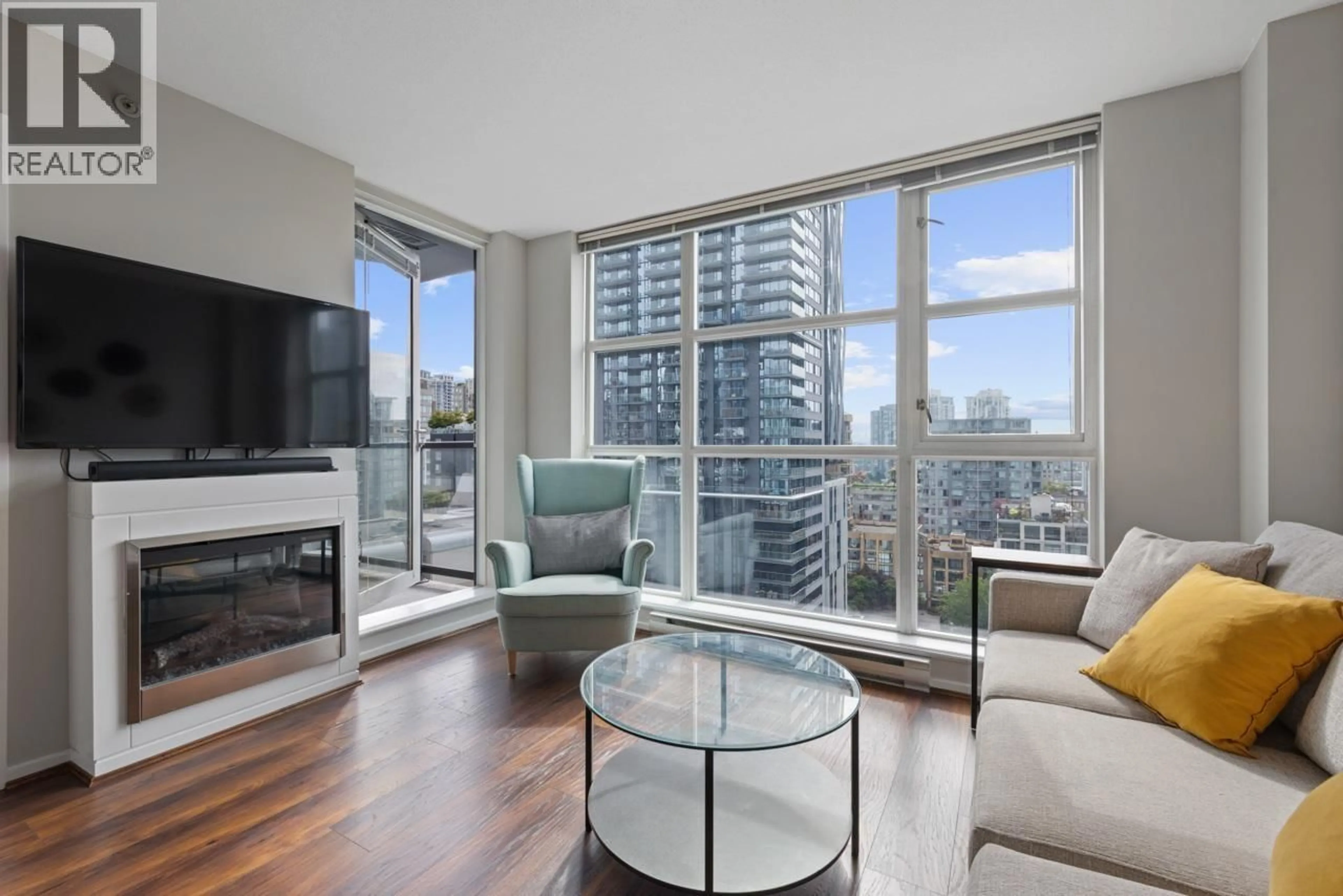 Living room with furniture, unknown for 1104 - 1155 SEYMOUR STREET, Vancouver British Columbia V6B1K2