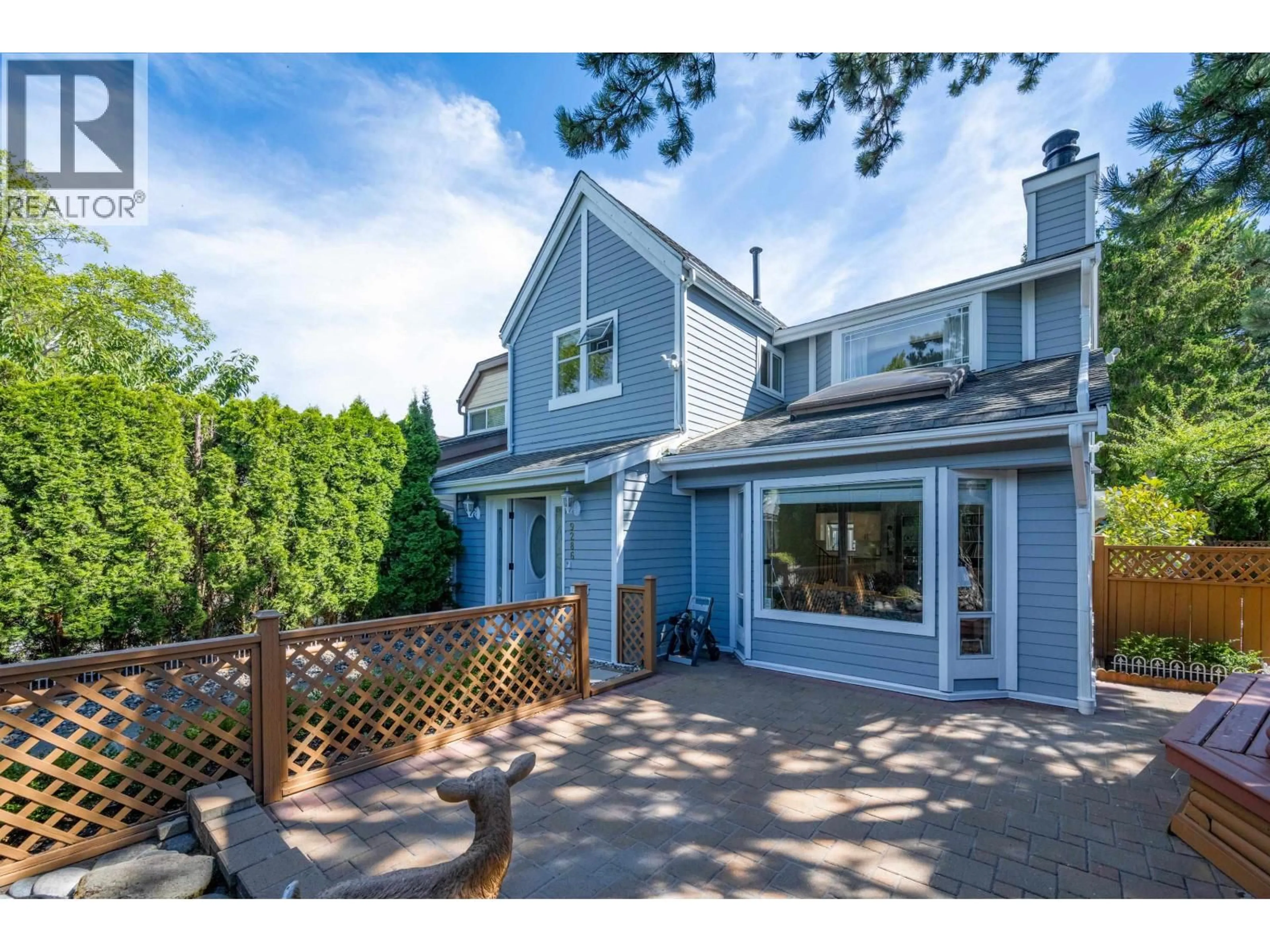 A pic from outside/outdoor area/front of a property/back of a property/a pic from drone, street for 9286 MCBURNEY DRIVE, Richmond British Columbia V6Y3C6