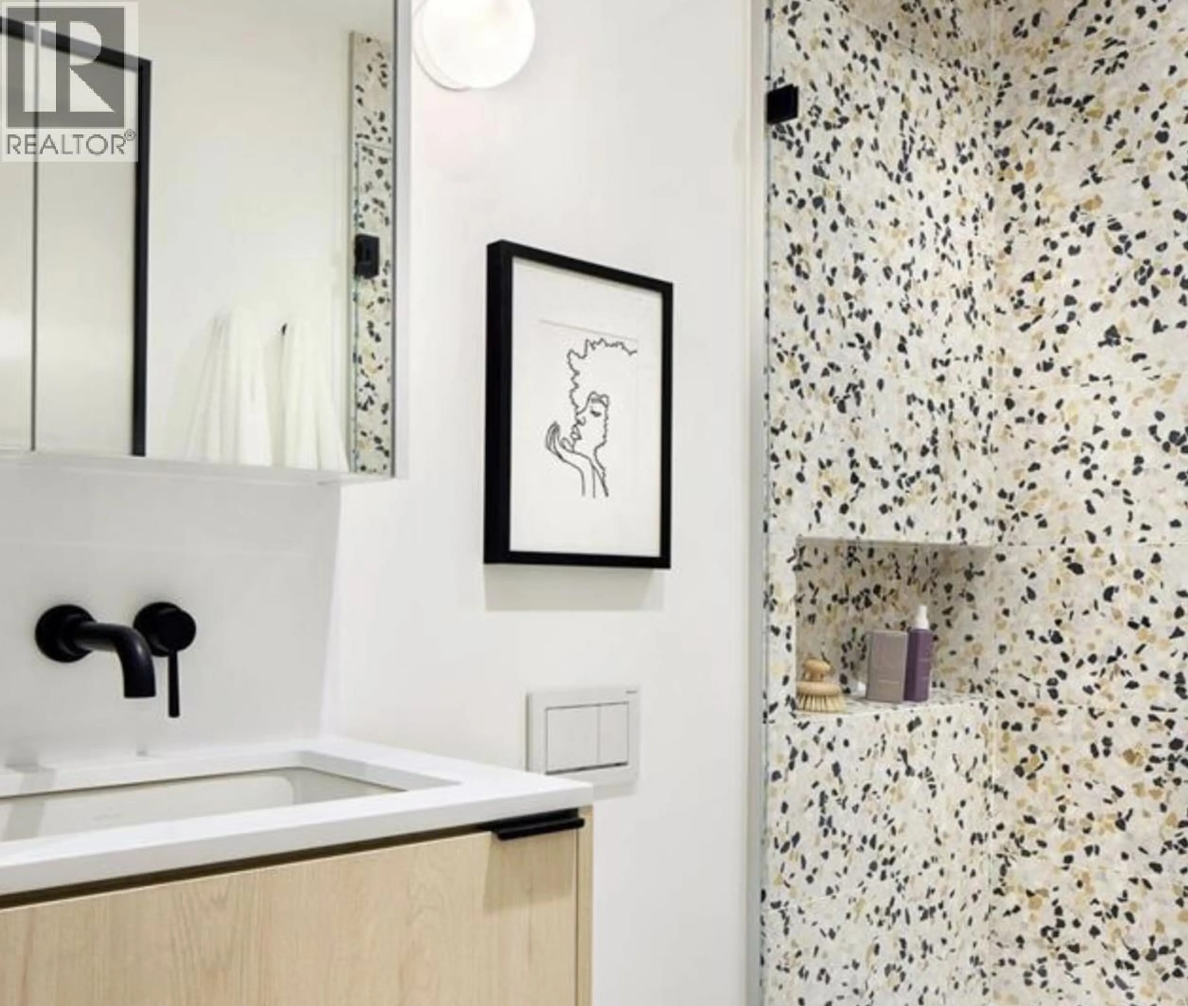 Contemporary bathroom, ceramic/tile floor for 323 - 471 BROADWAY STREET, Vancouver British Columbia V5T1W9