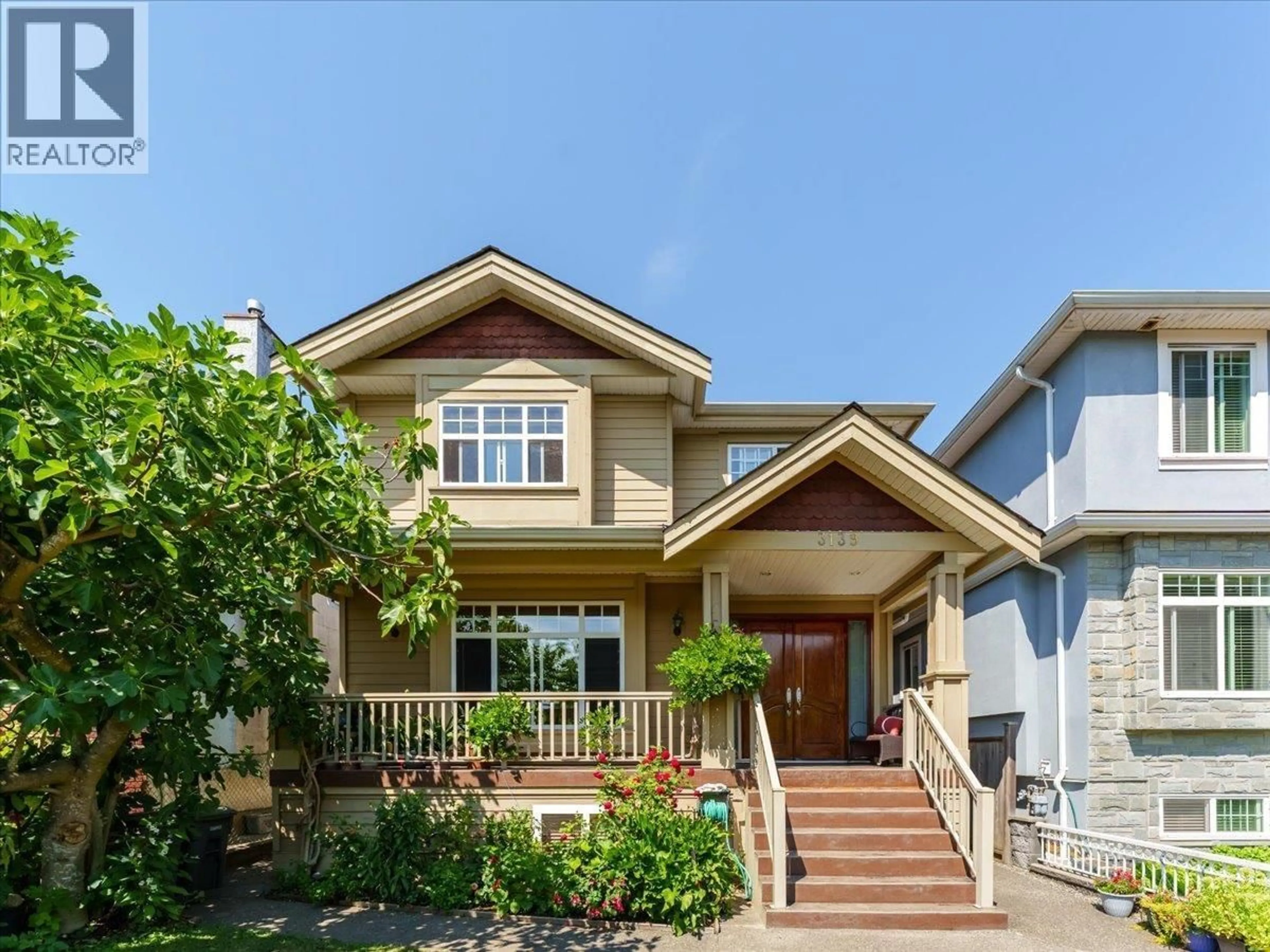 Home with vinyl exterior material, street for 3139 VENABLES STREET, Vancouver British Columbia V5K2S3