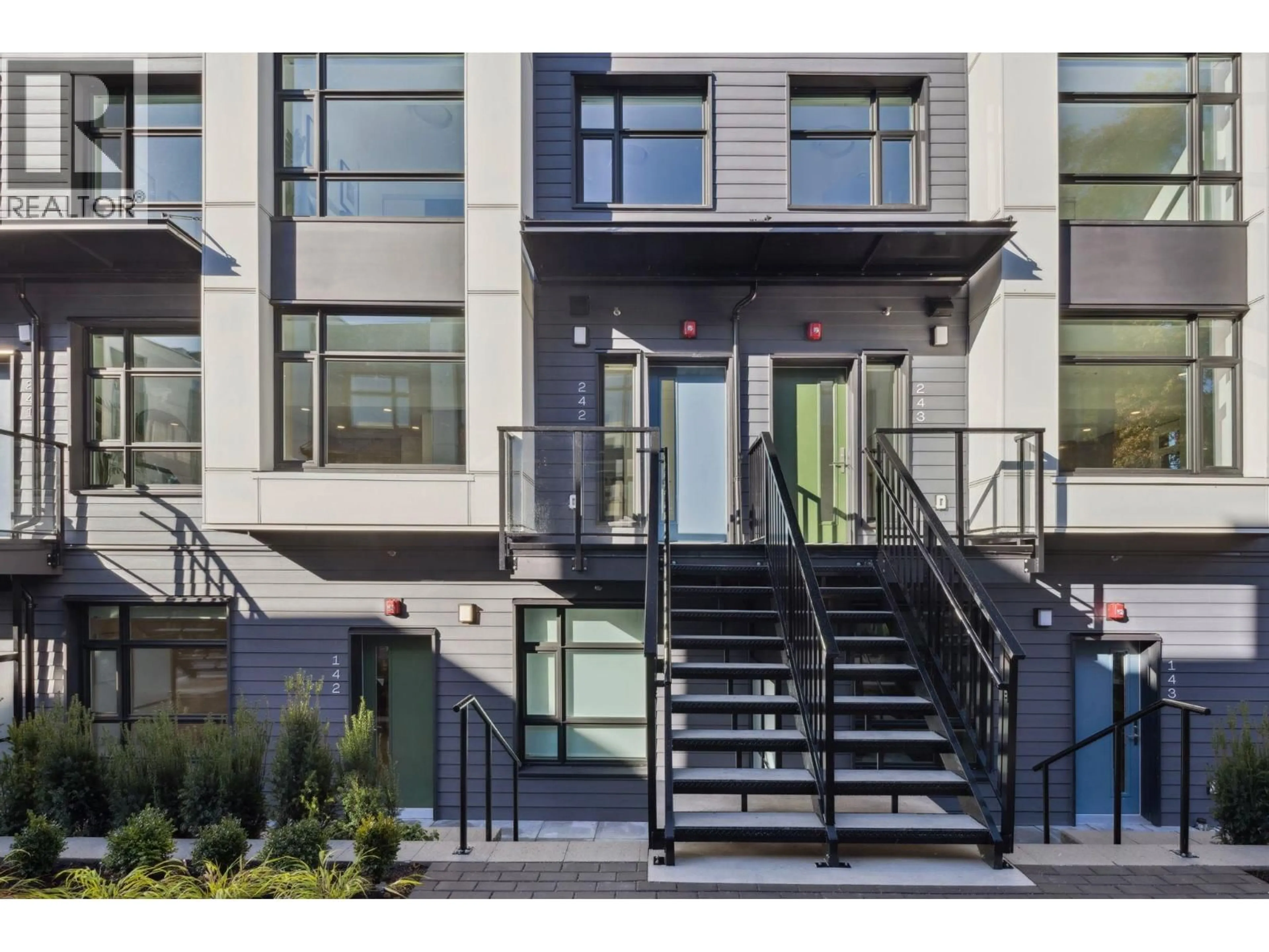 Unknown for 242 - 1014 47TH AVENUE, Vancouver British Columbia V6M0E3