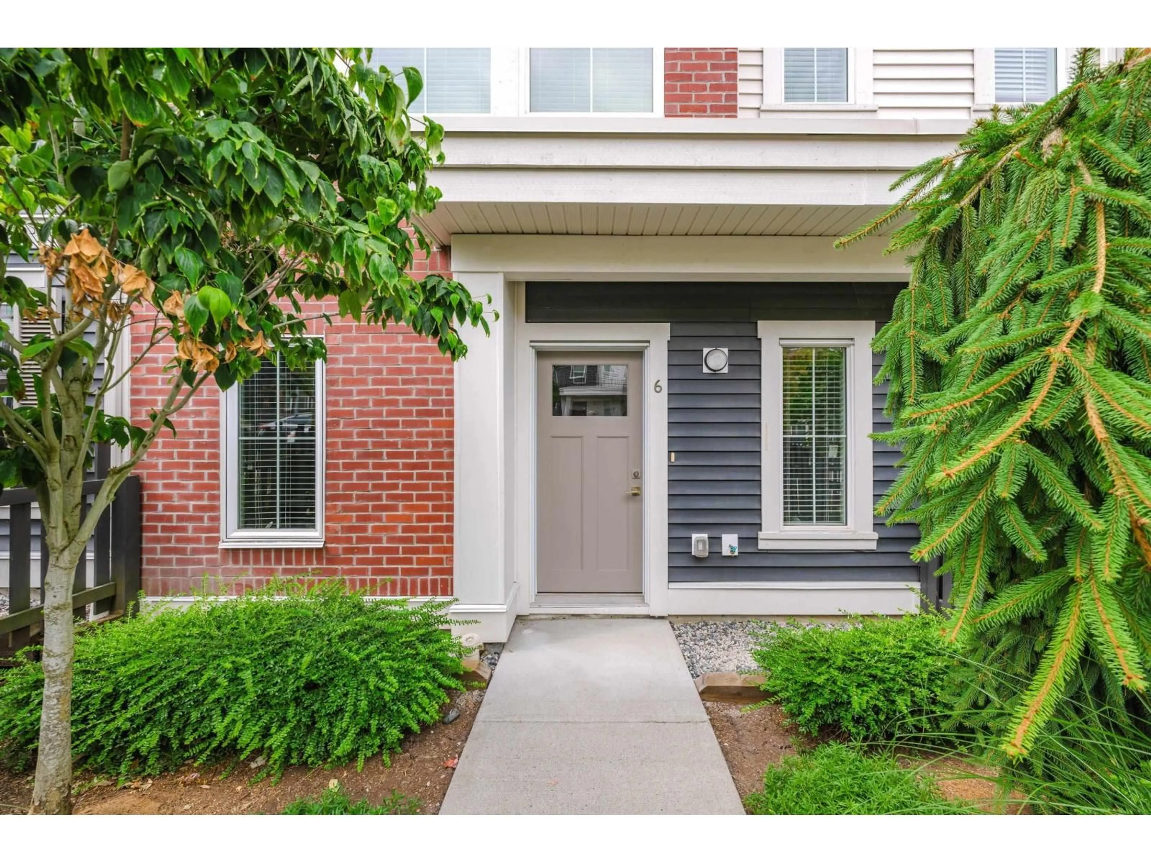 Home with brick exterior material, street for 6 - 8371 202B, Langley British Columbia V2Y4K6