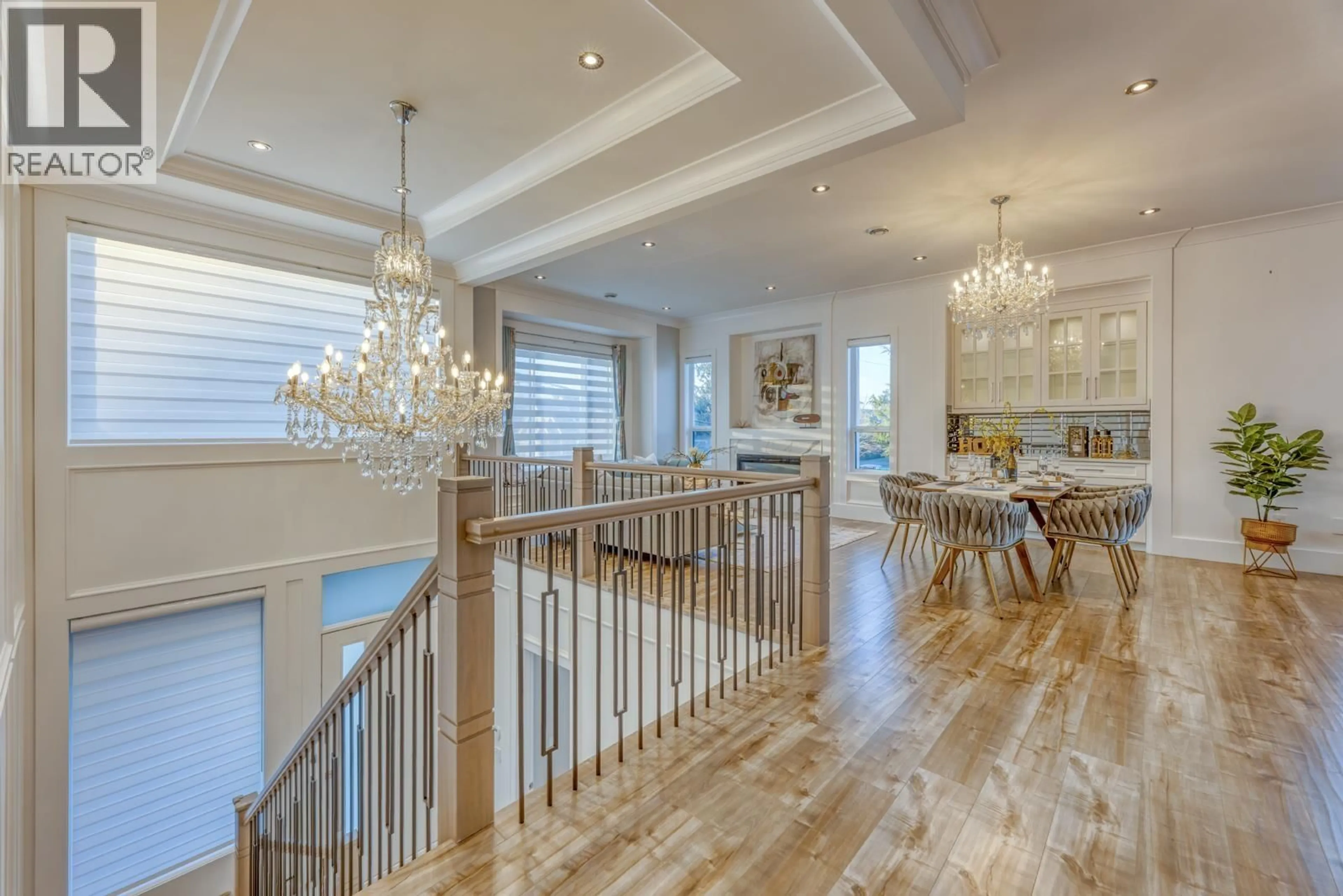 Open concept kitchen, wood/laminate floor for 7102 BRIDGE STREET, Richmond British Columbia V6Y2S7