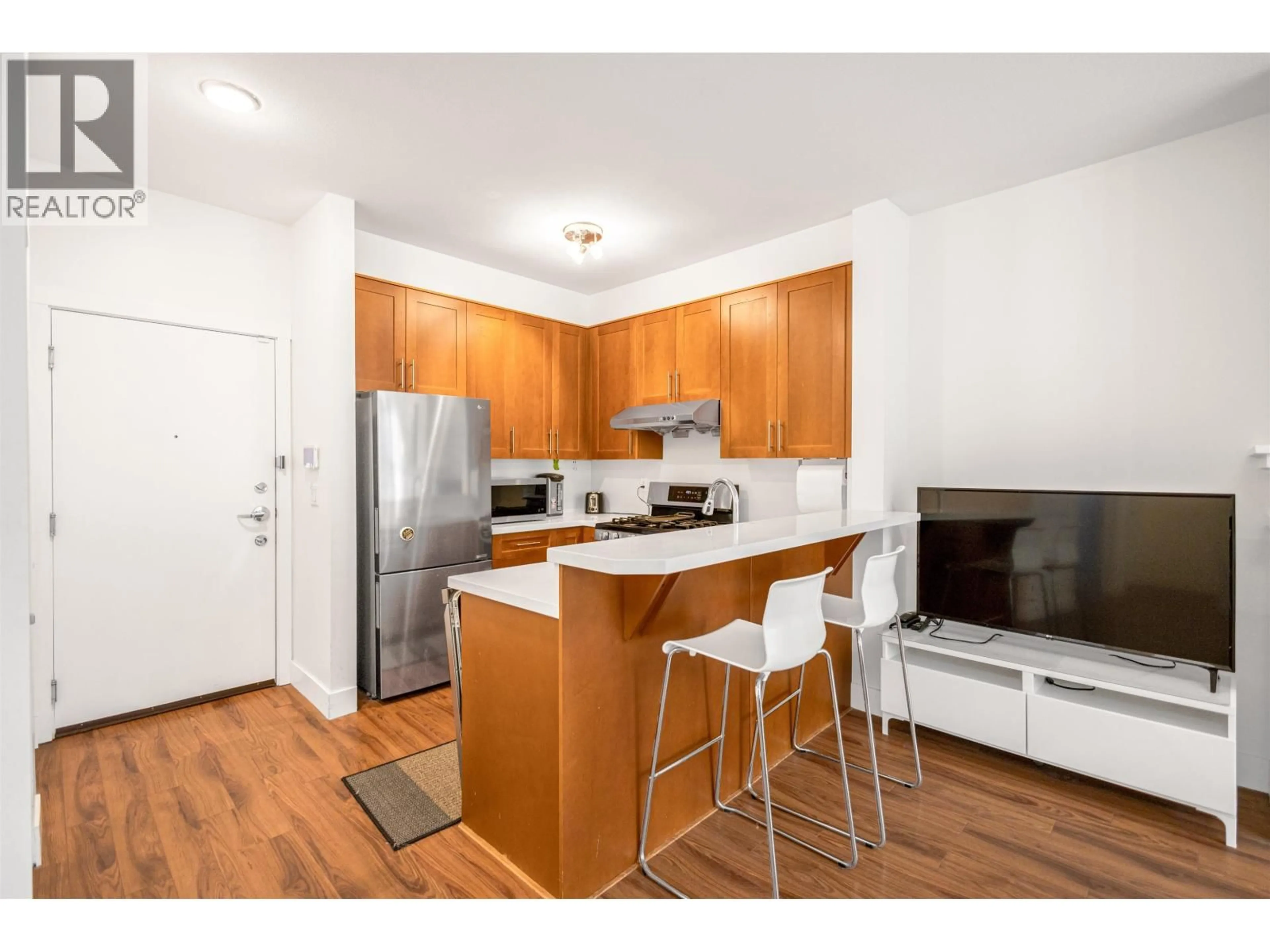 Standard kitchen, wood/laminate floor for 1305 - 4655 VALLEY DRIVE, Vancouver British Columbia V6J5L6