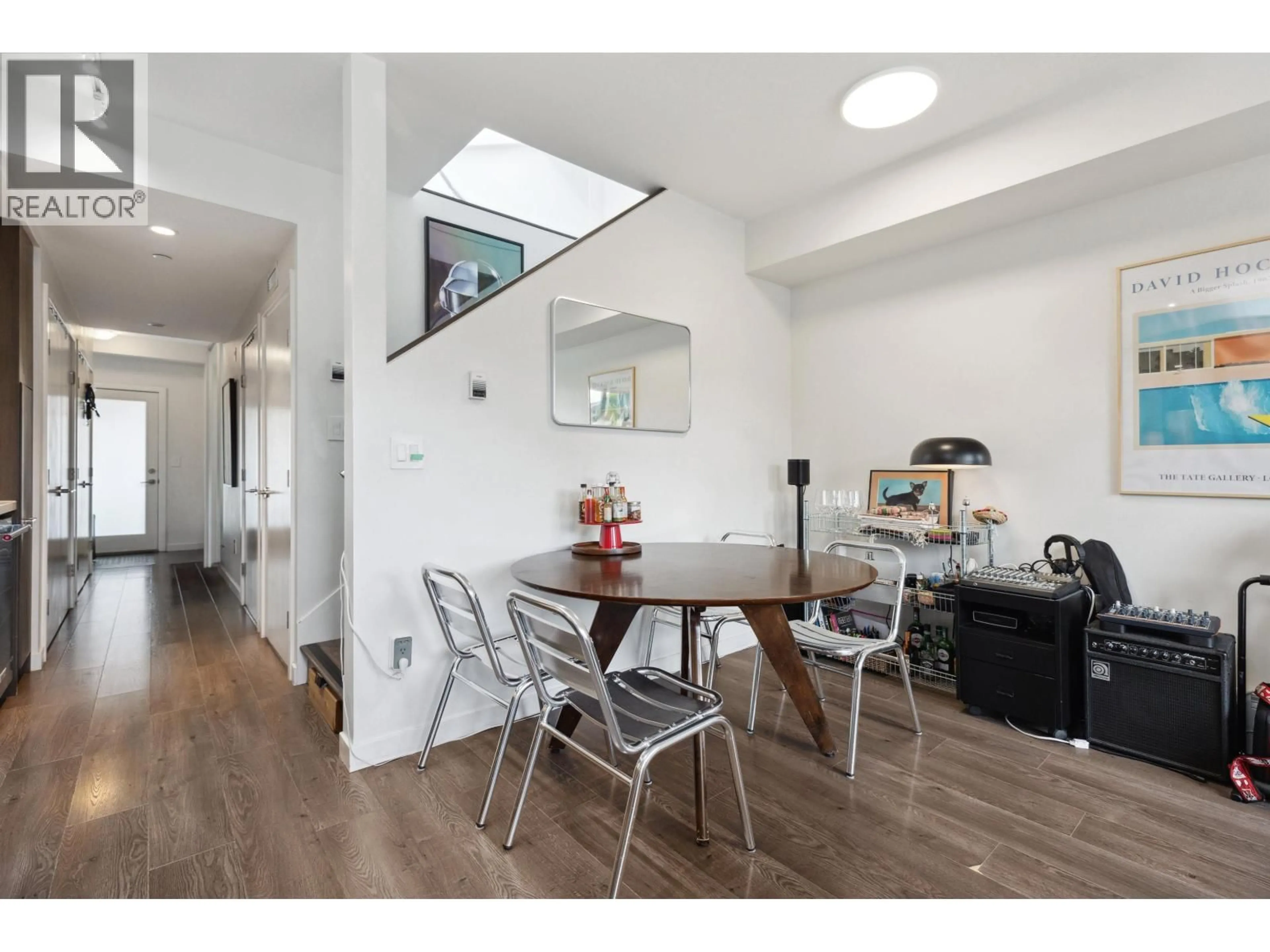 Unknown for 605 - 417 GREAT NORTHERN WAY, Vancouver British Columbia V5T0G7