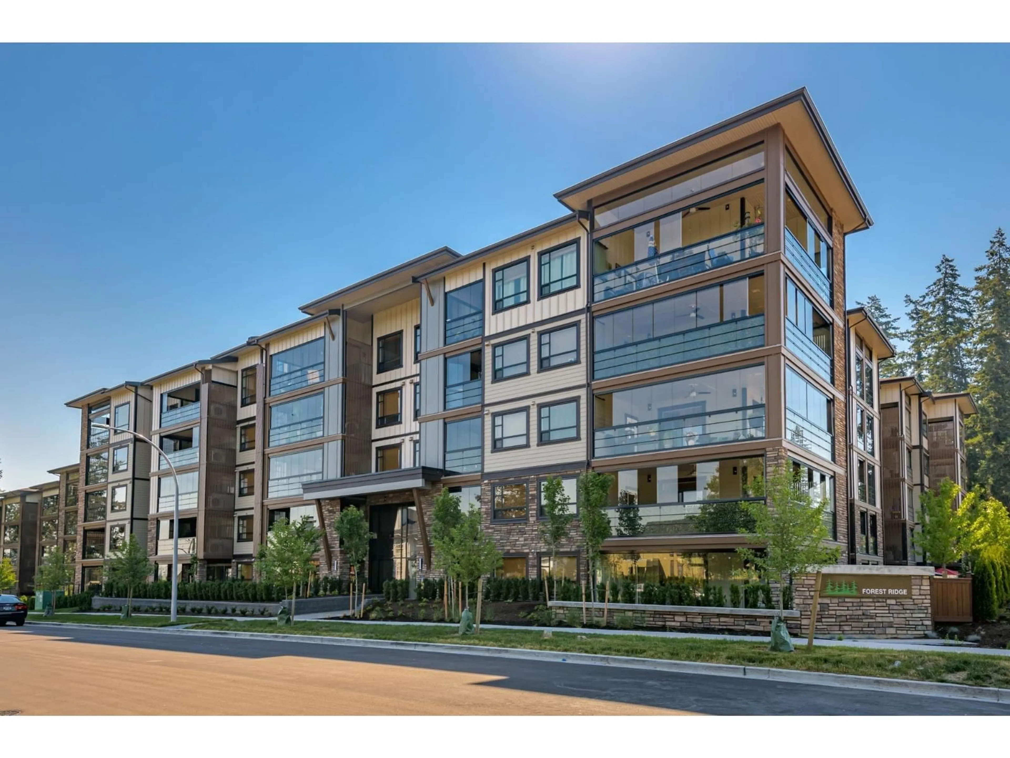 Unknown for 307 - 14588 MCDOUGALL, Surrey British Columbia V4P0H1