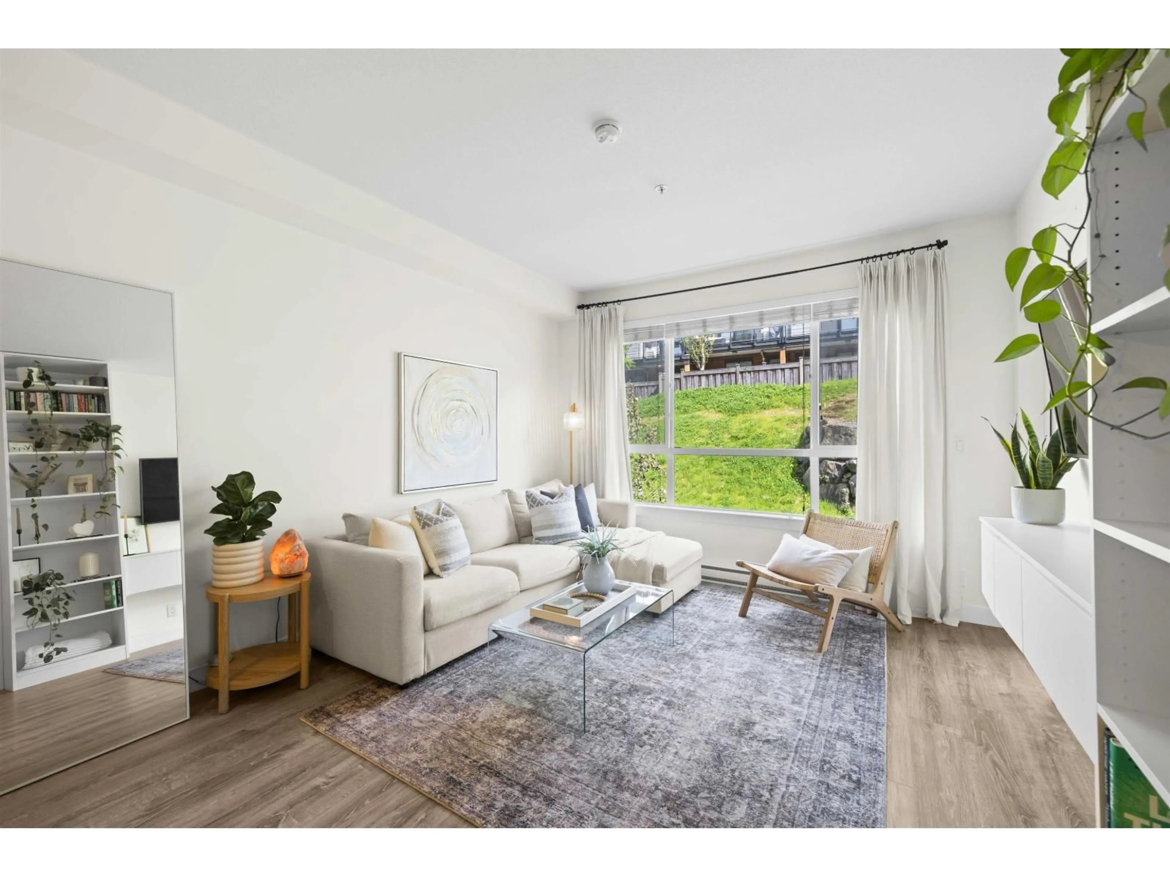 Living room with furniture, unknown for 210 - 16398 64, Surrey British Columbia V3S6X6