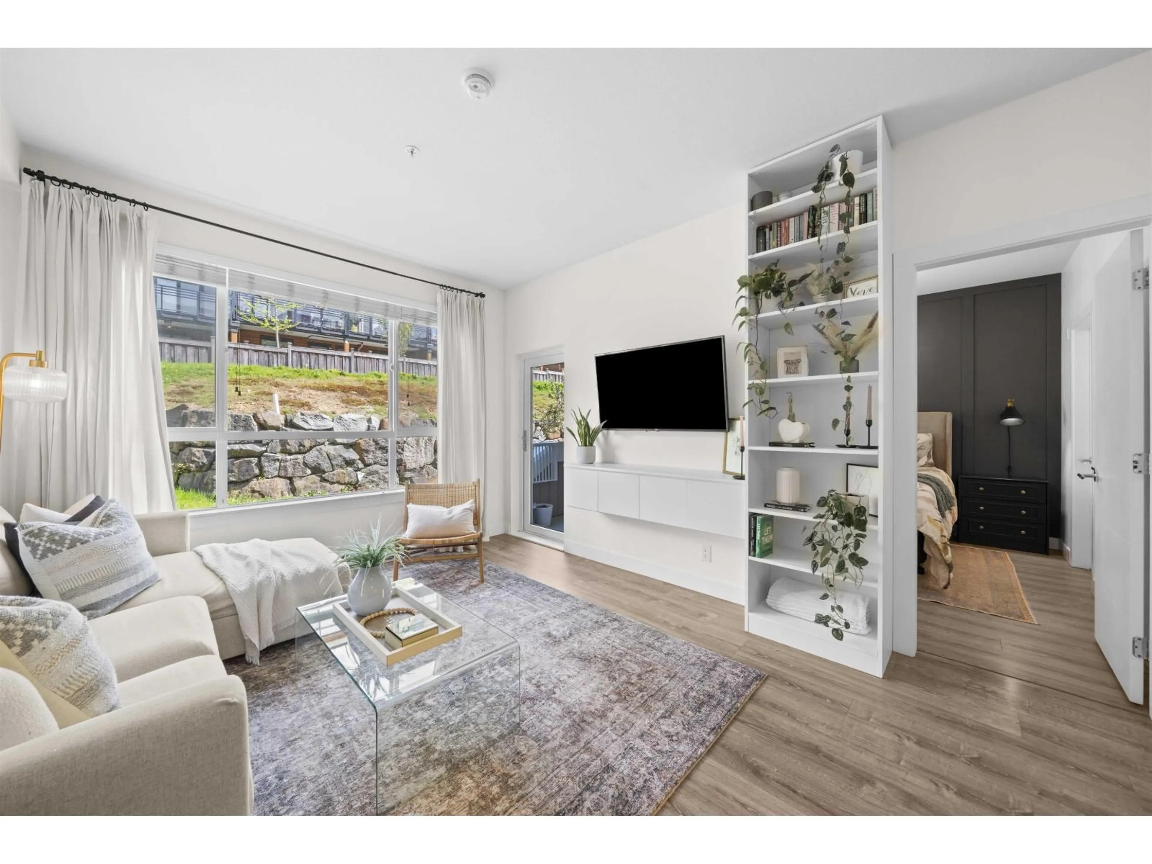 Living room with furniture, unknown for 210 - 16398 64, Surrey British Columbia V3S6X6