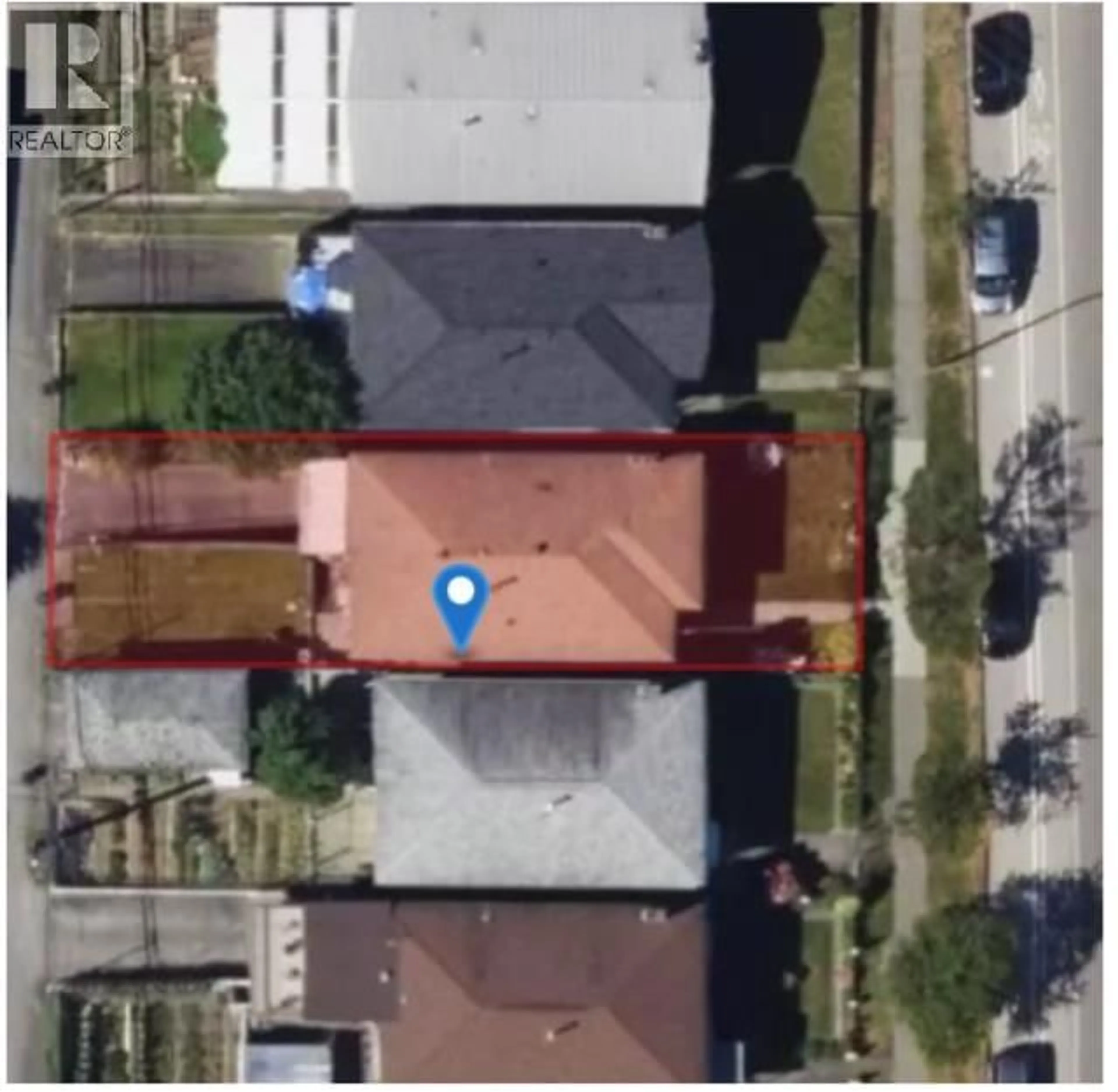 A pic from outside/outdoor area/front of a property/back of a property/a pic from drone, street for 3041 RUPERT STREET, Vancouver British Columbia V5M3V1