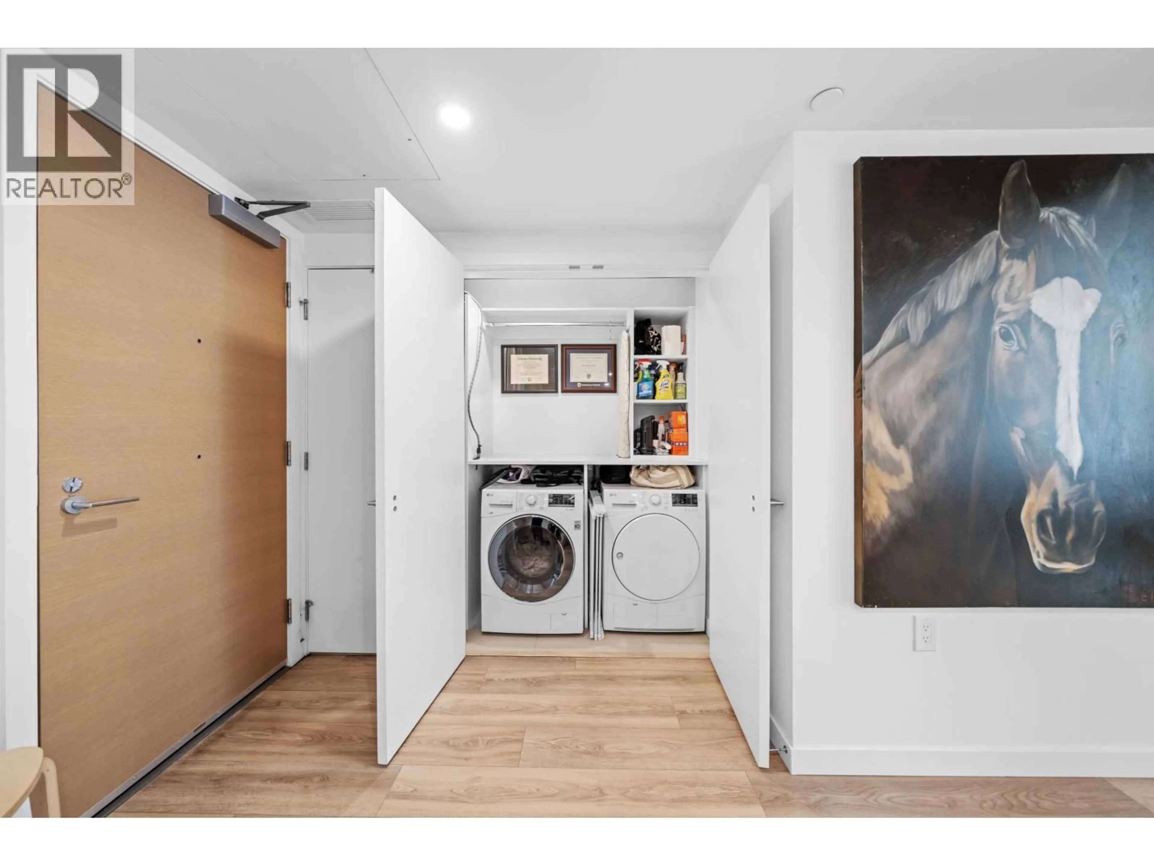Unknown for 302 - 210 5TH AVENUE, Vancouver British Columbia V5T0K1