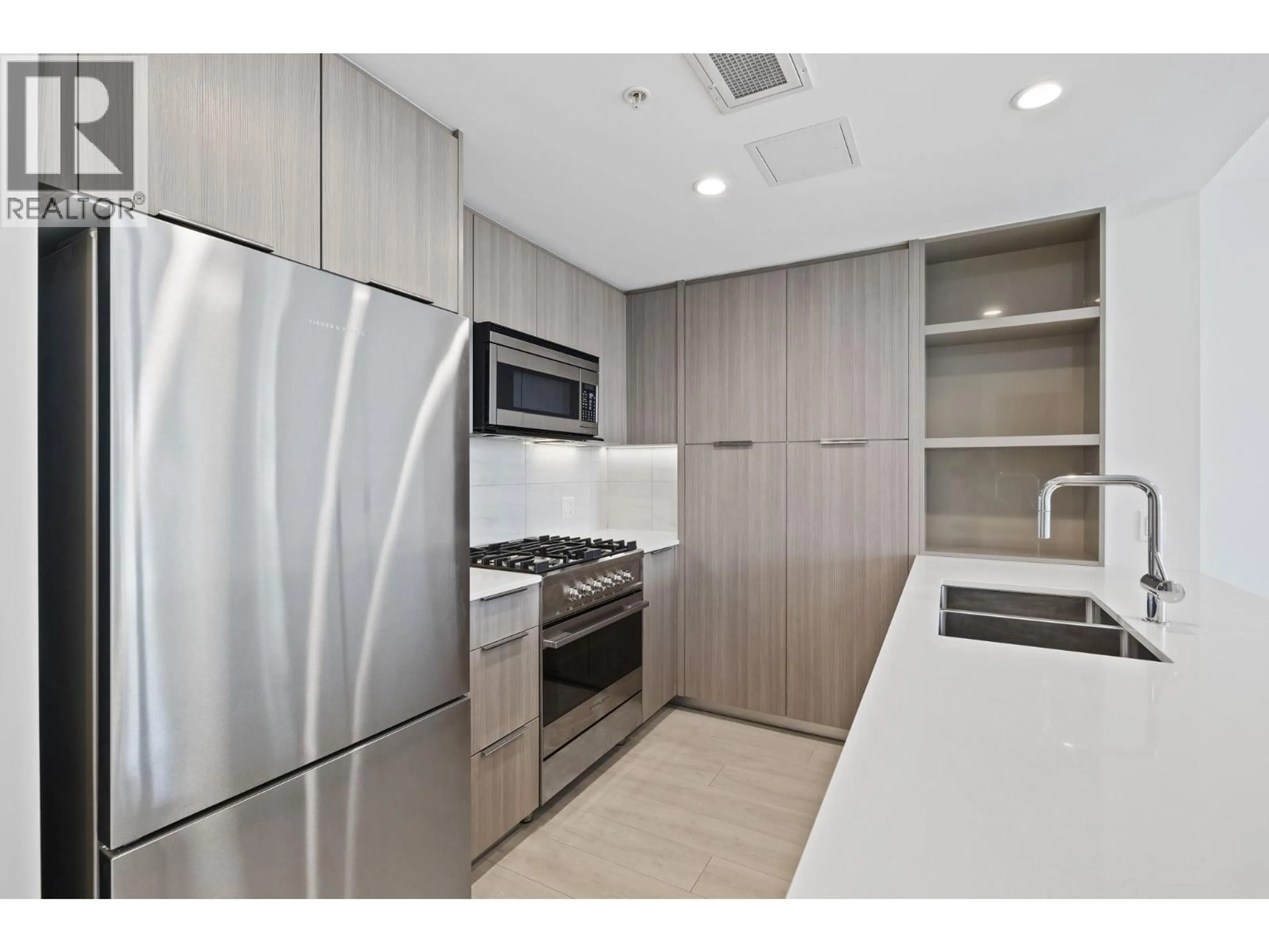 Standard kitchen, unknown for 303 - 1401 HUNTER STREET, North Vancouver British Columbia V7J0E2